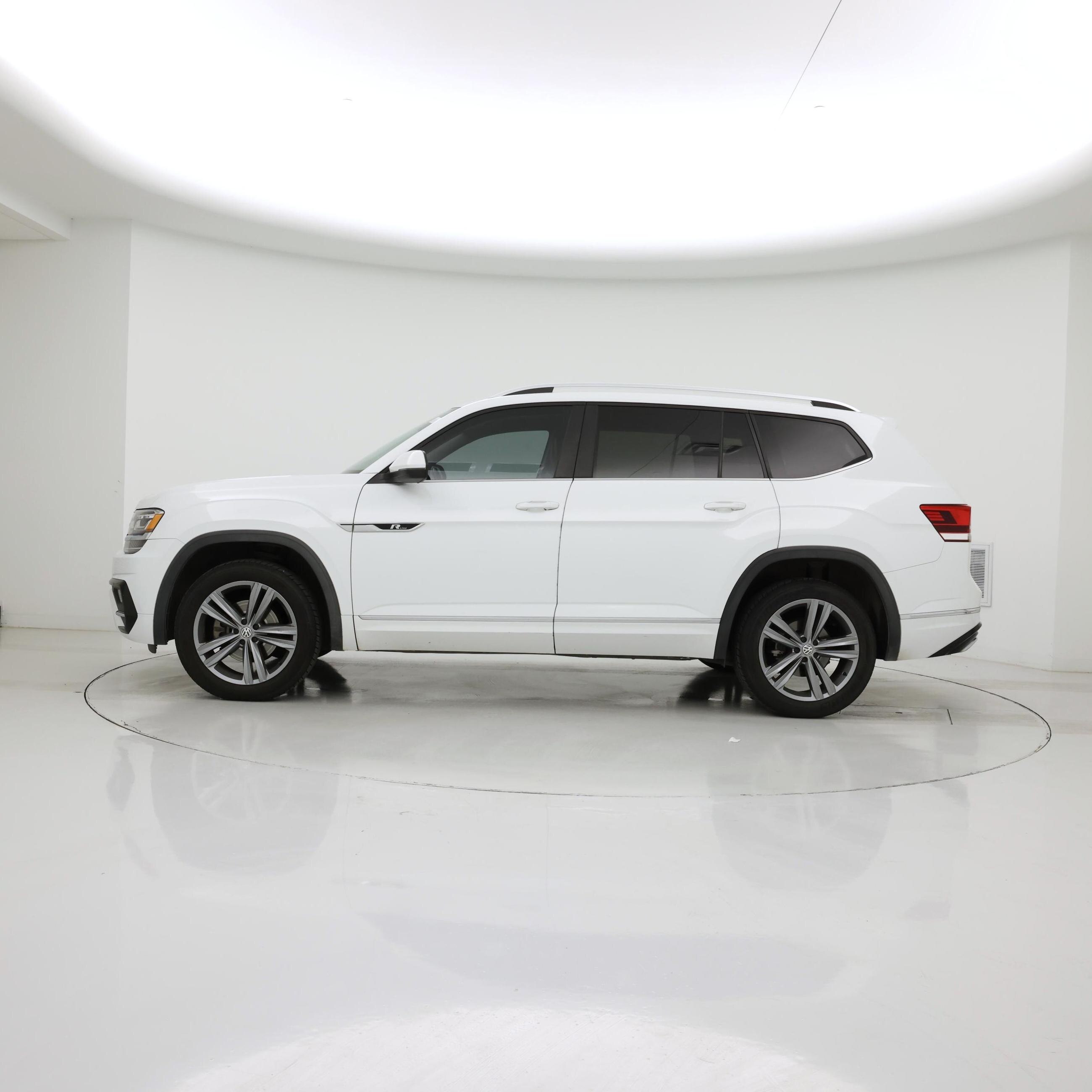 Thumbnail: 2019 Volkswagen Atlas - 3