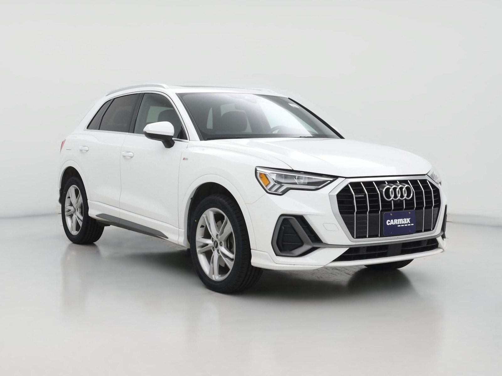 2022 Audi Q3