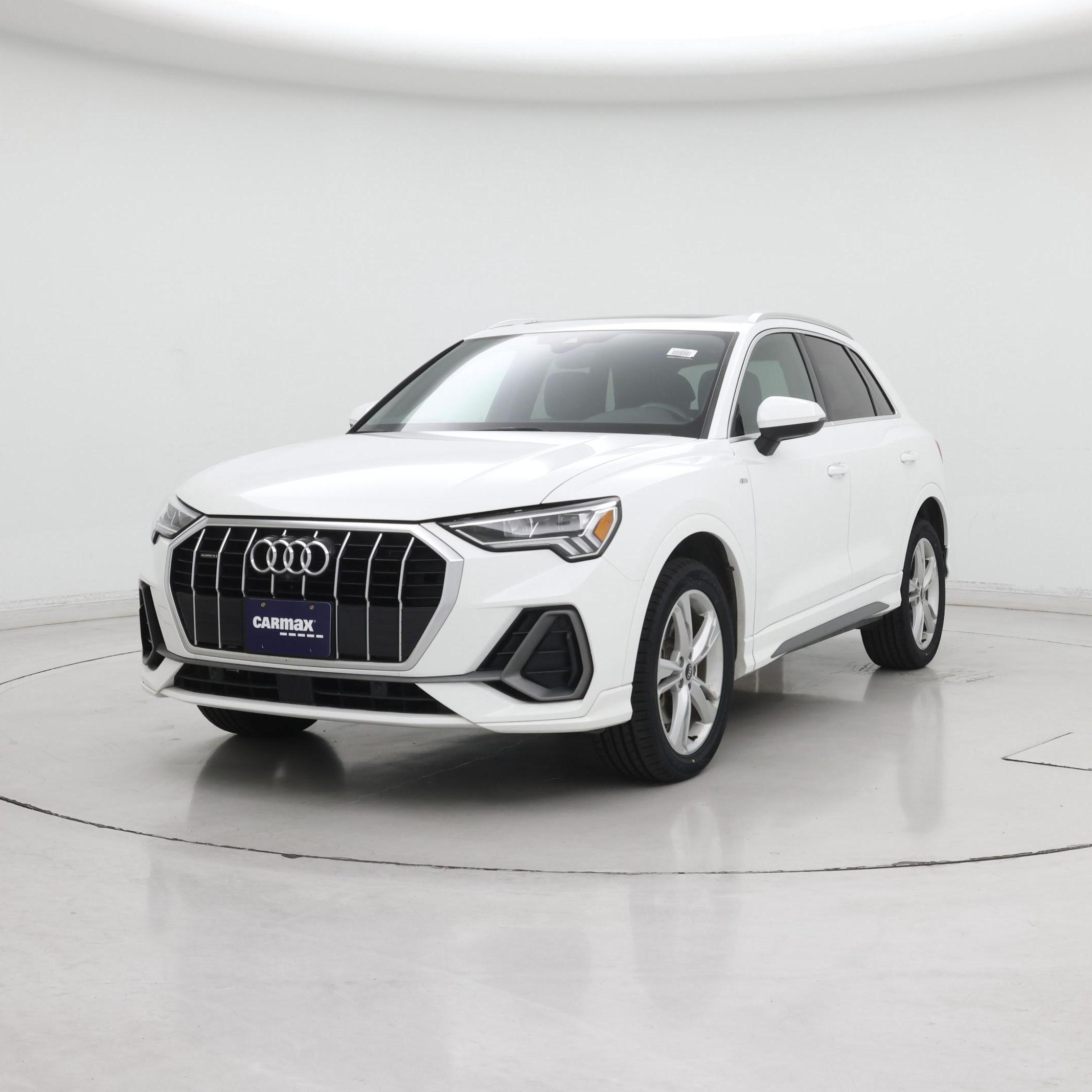 Thumbnail: 2022 Audi Q3 - 4