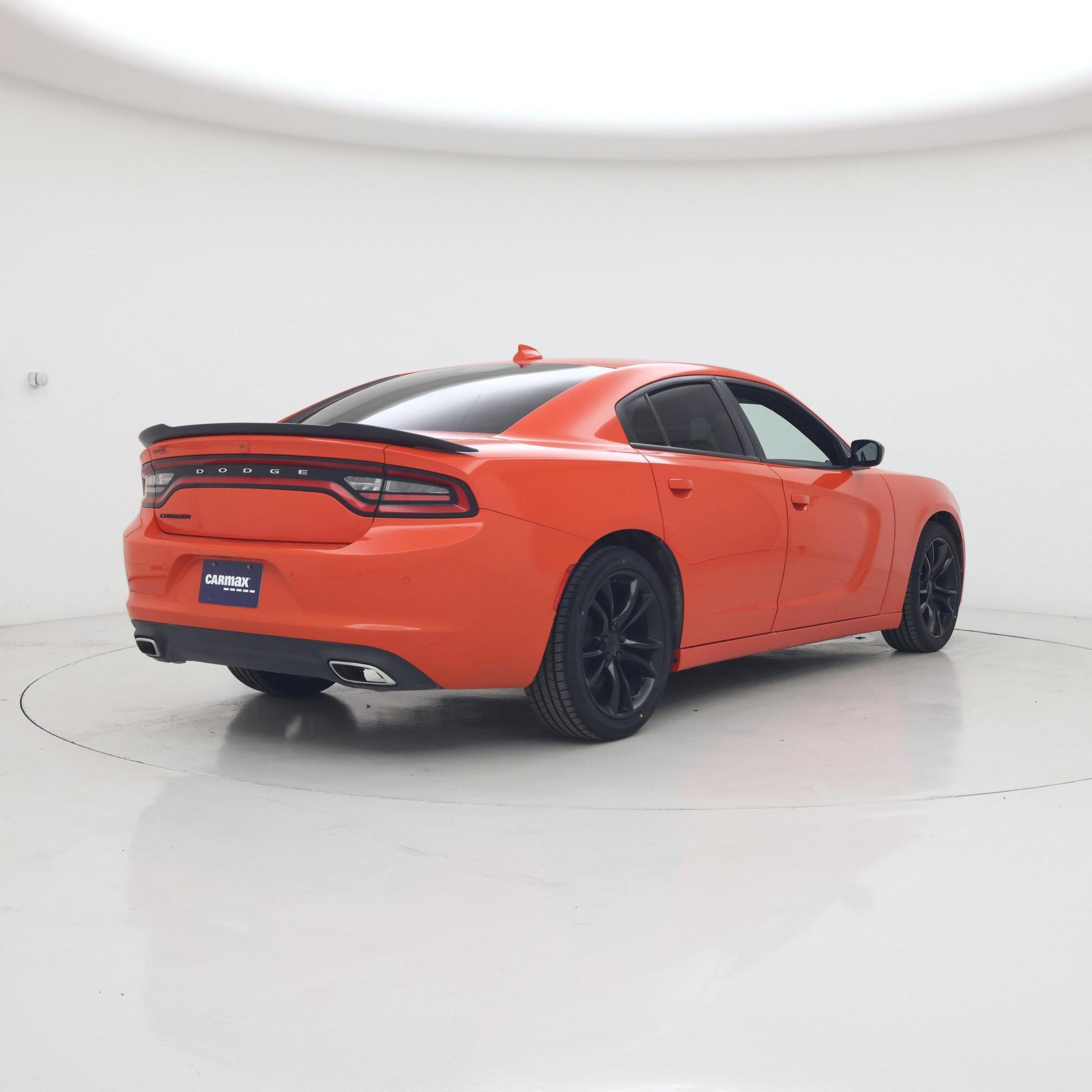 Thumbnail: 2016 Dodge Charger - 8