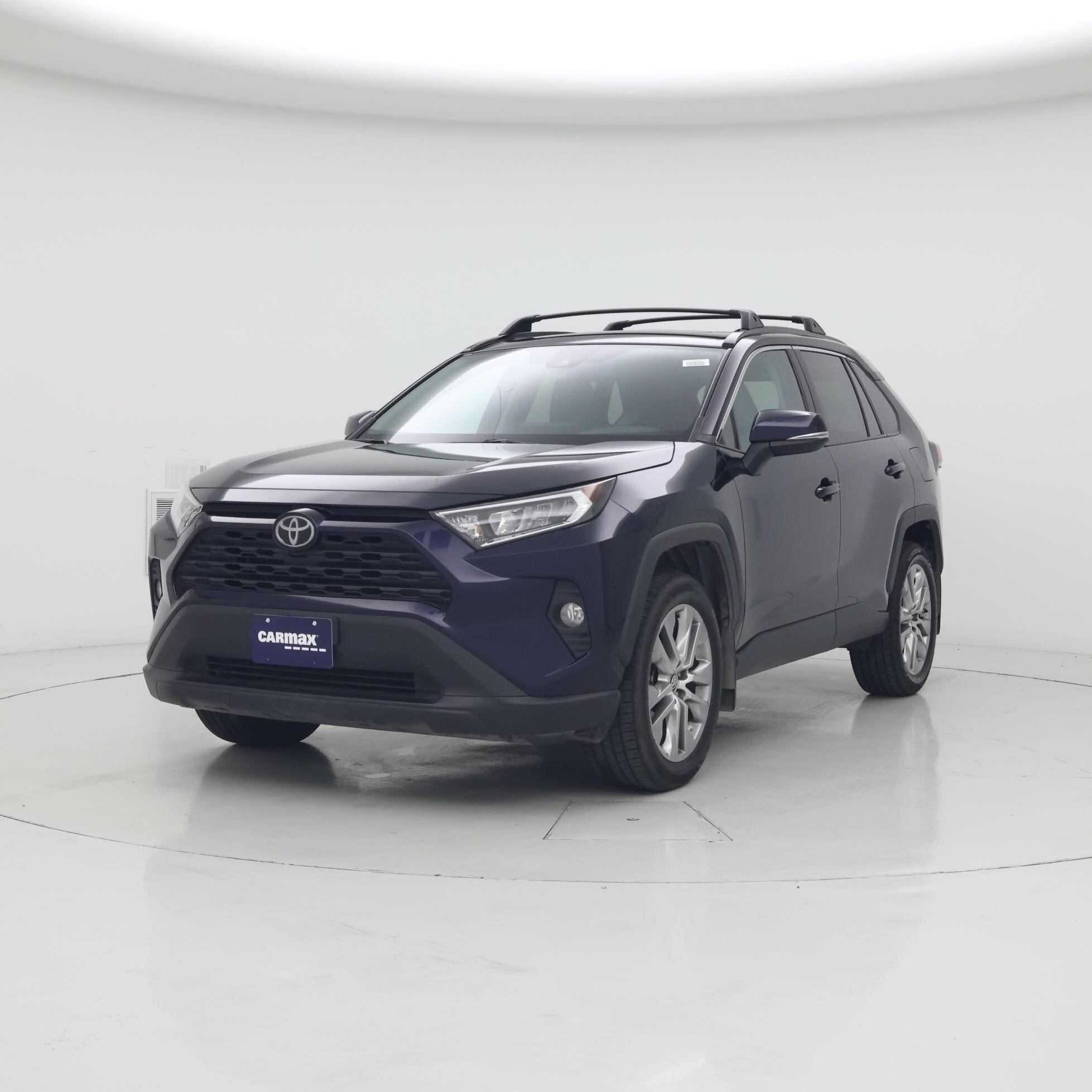 Thumbnail: 2019 Toyota RAV4 - 4