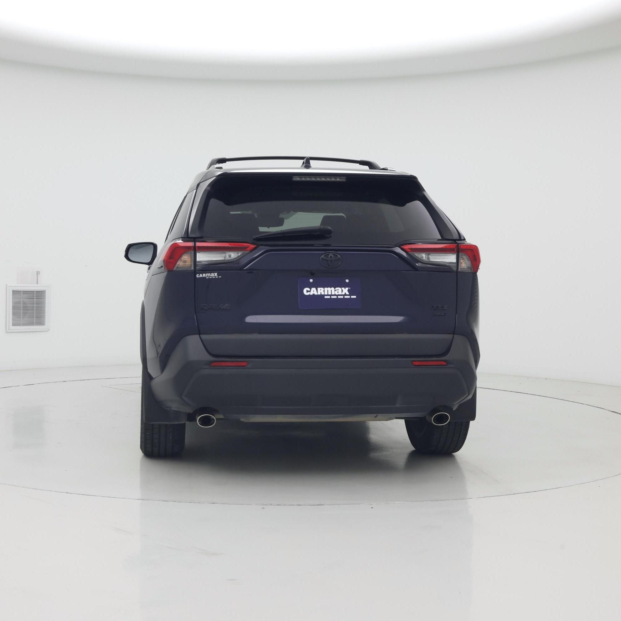Thumbnail: 2019 Toyota RAV4 - 6