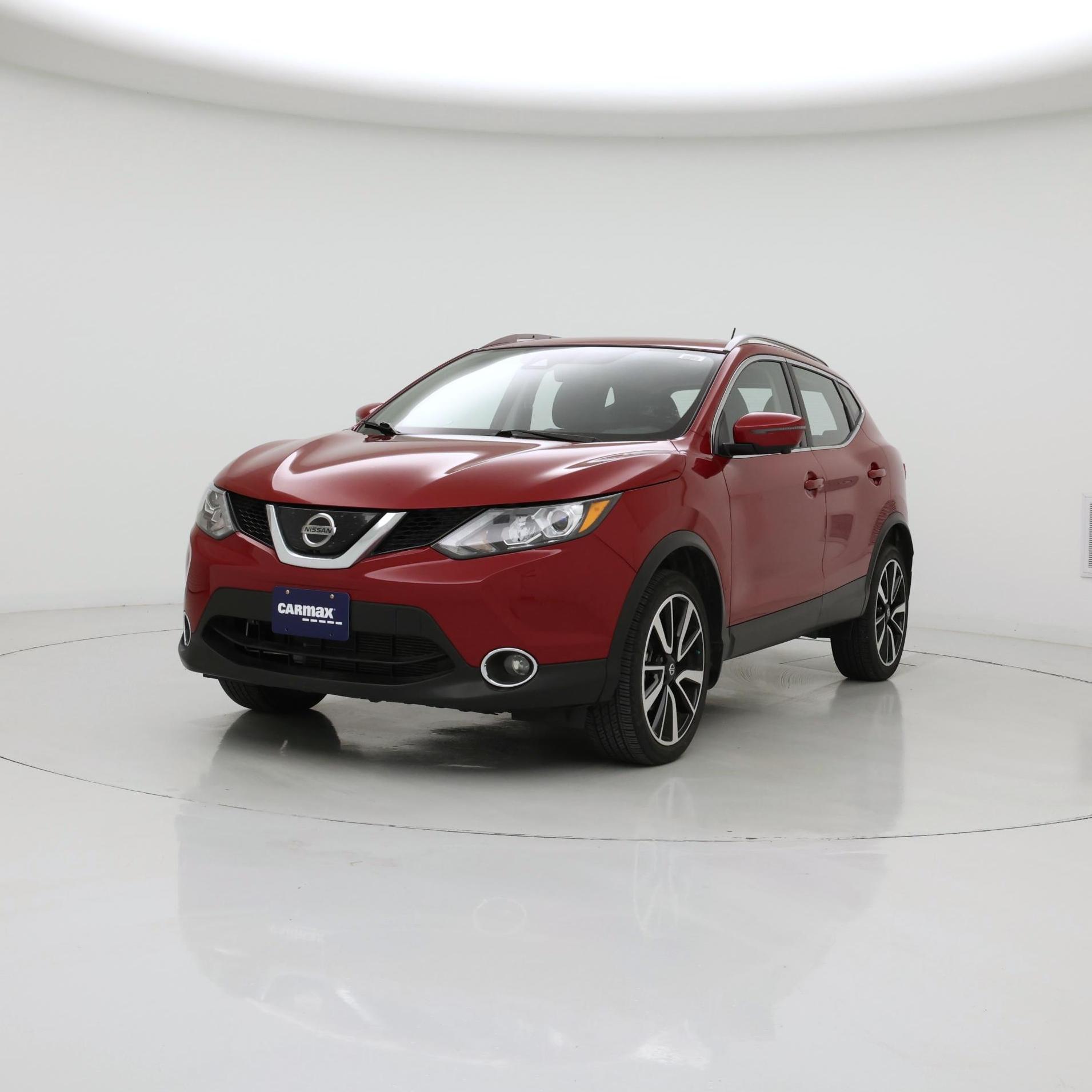 Thumbnail: 2018 Nissan Rogue Sport - 4