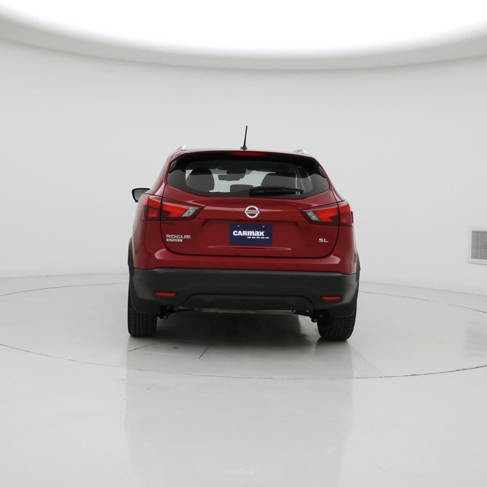 Thumbnail: 2018 Nissan Rogue Sport - 6