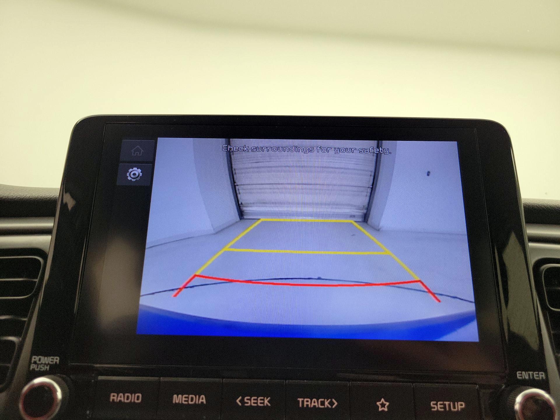 Thumbnail: 2022 Kia Rio - 14