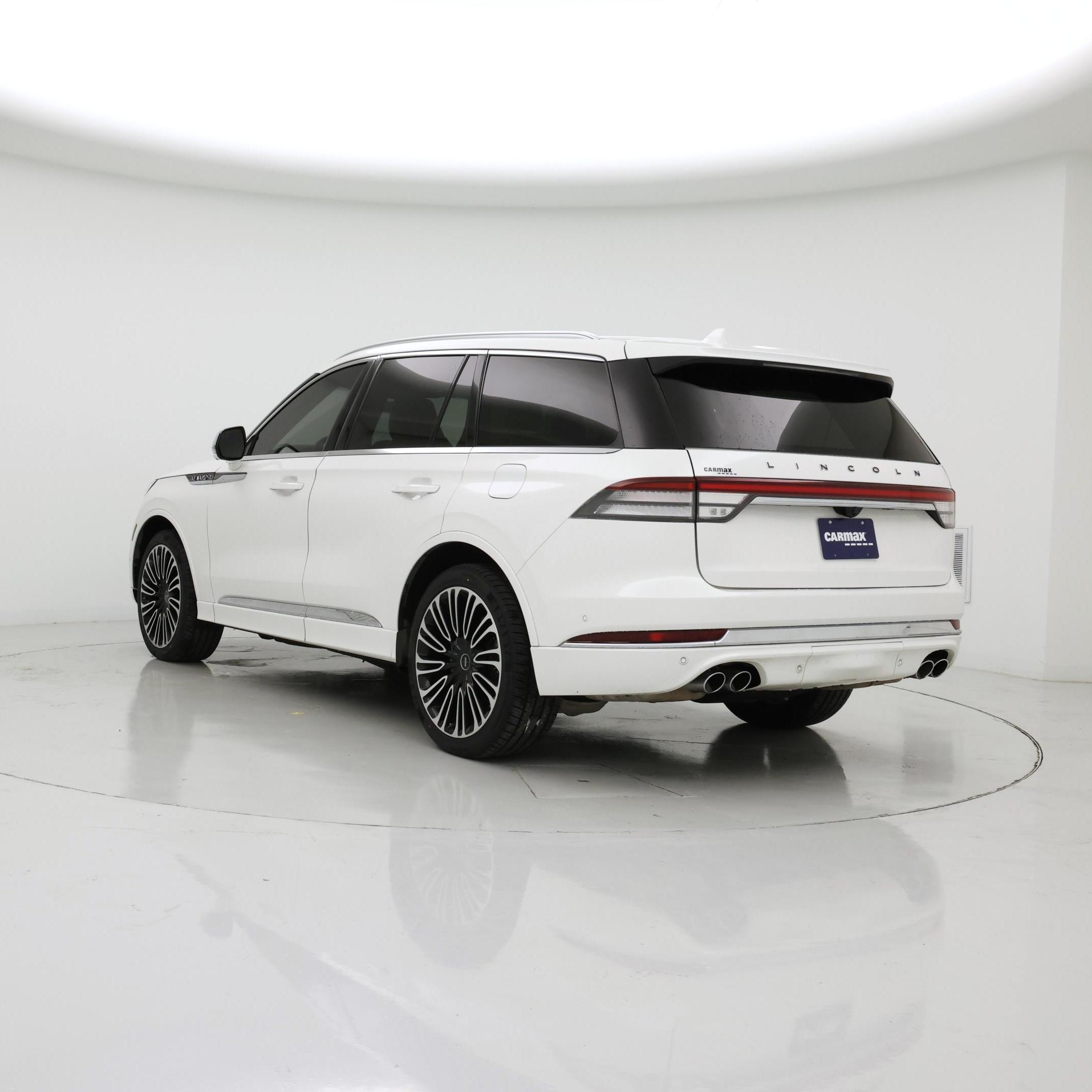 Thumbnail: 2022 Lincoln Aviator - 2