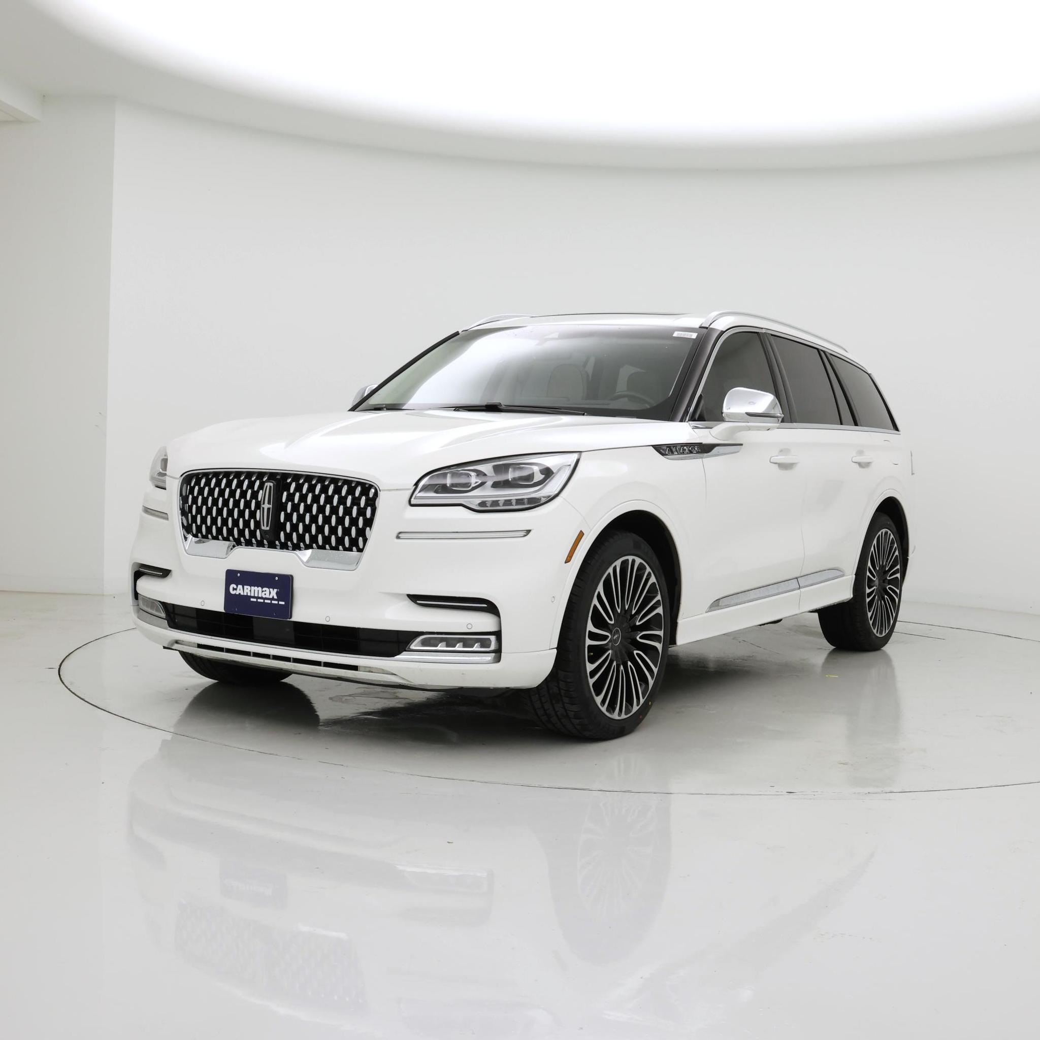 Thumbnail: 2022 Lincoln Aviator - 4