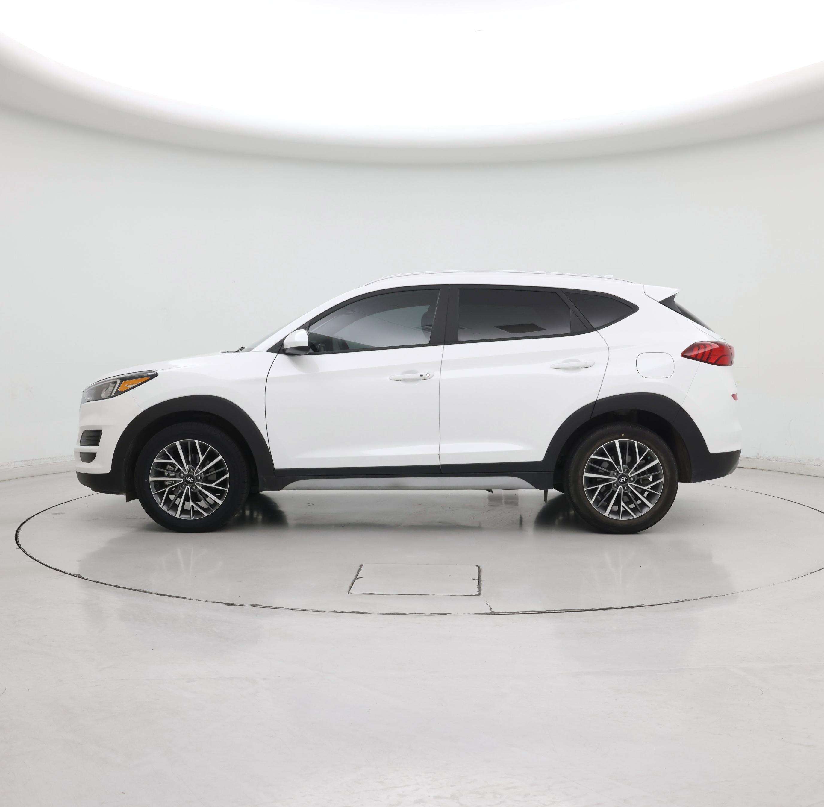 Thumbnail: 2020 Hyundai Tucson - 3