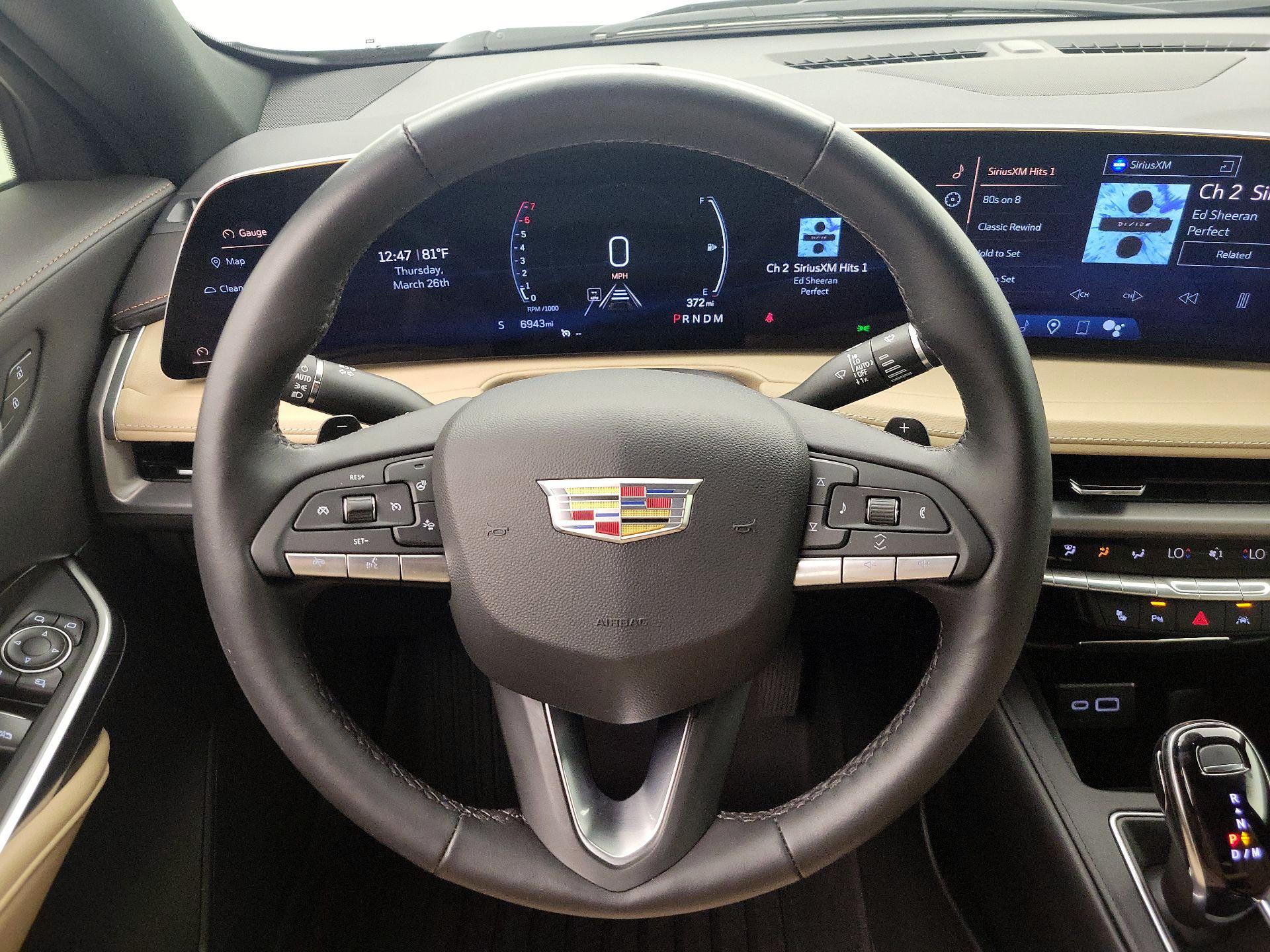 Thumbnail: 2025 Cadillac XT4 - 10