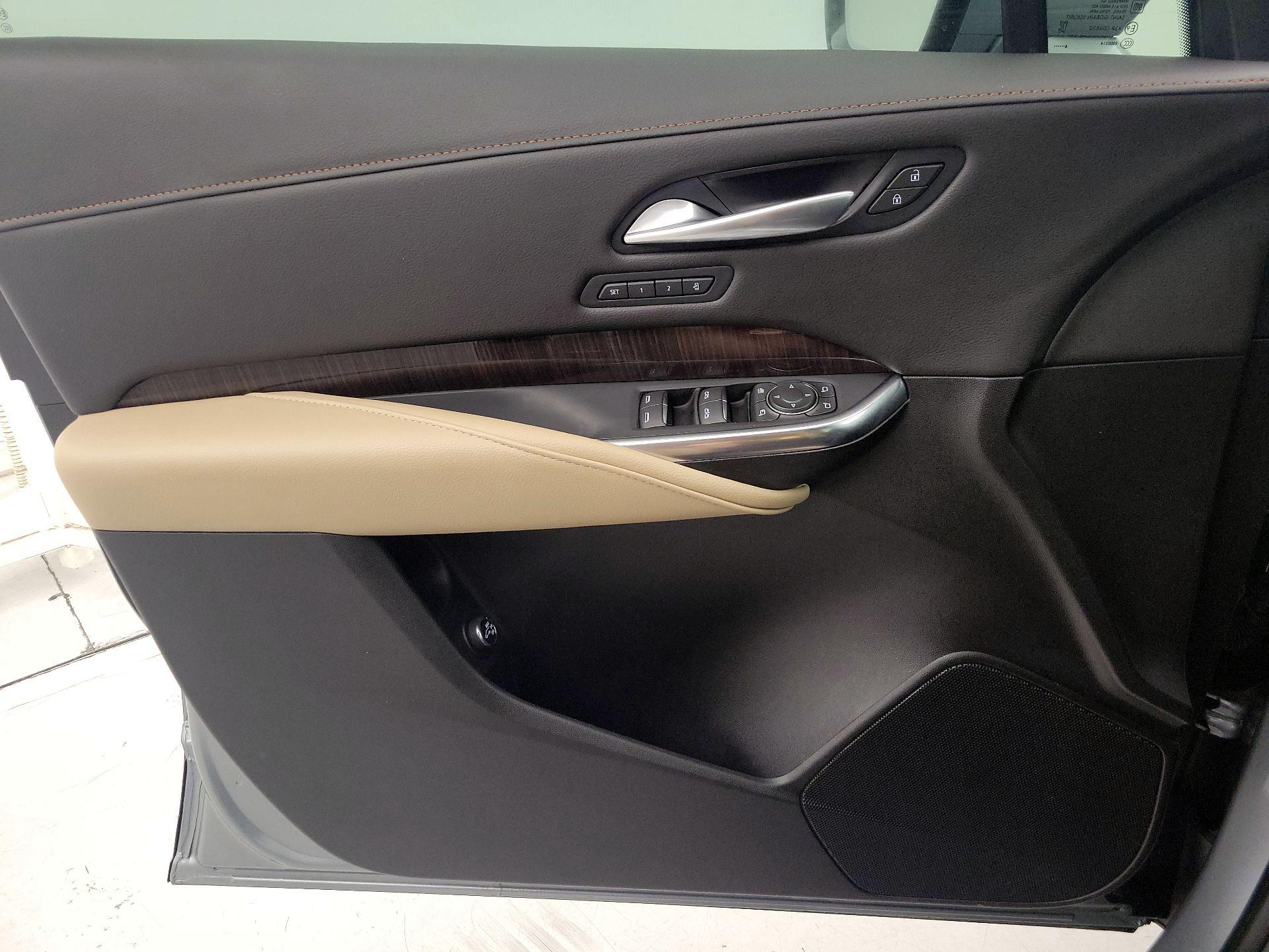 Thumbnail: 2025 Cadillac XT4 - 12