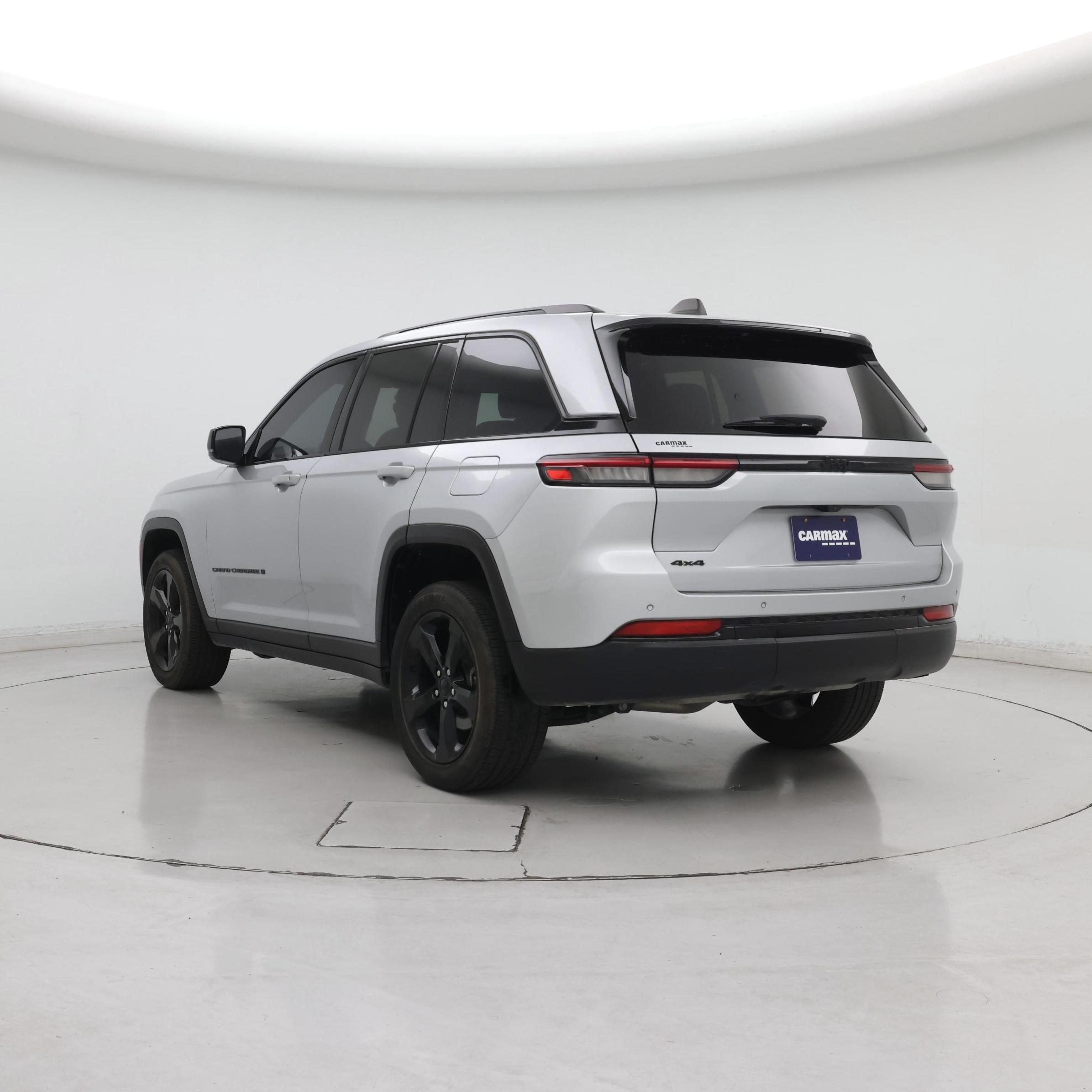 Thumbnail: 2023 Jeep Grand Cherokee - 2