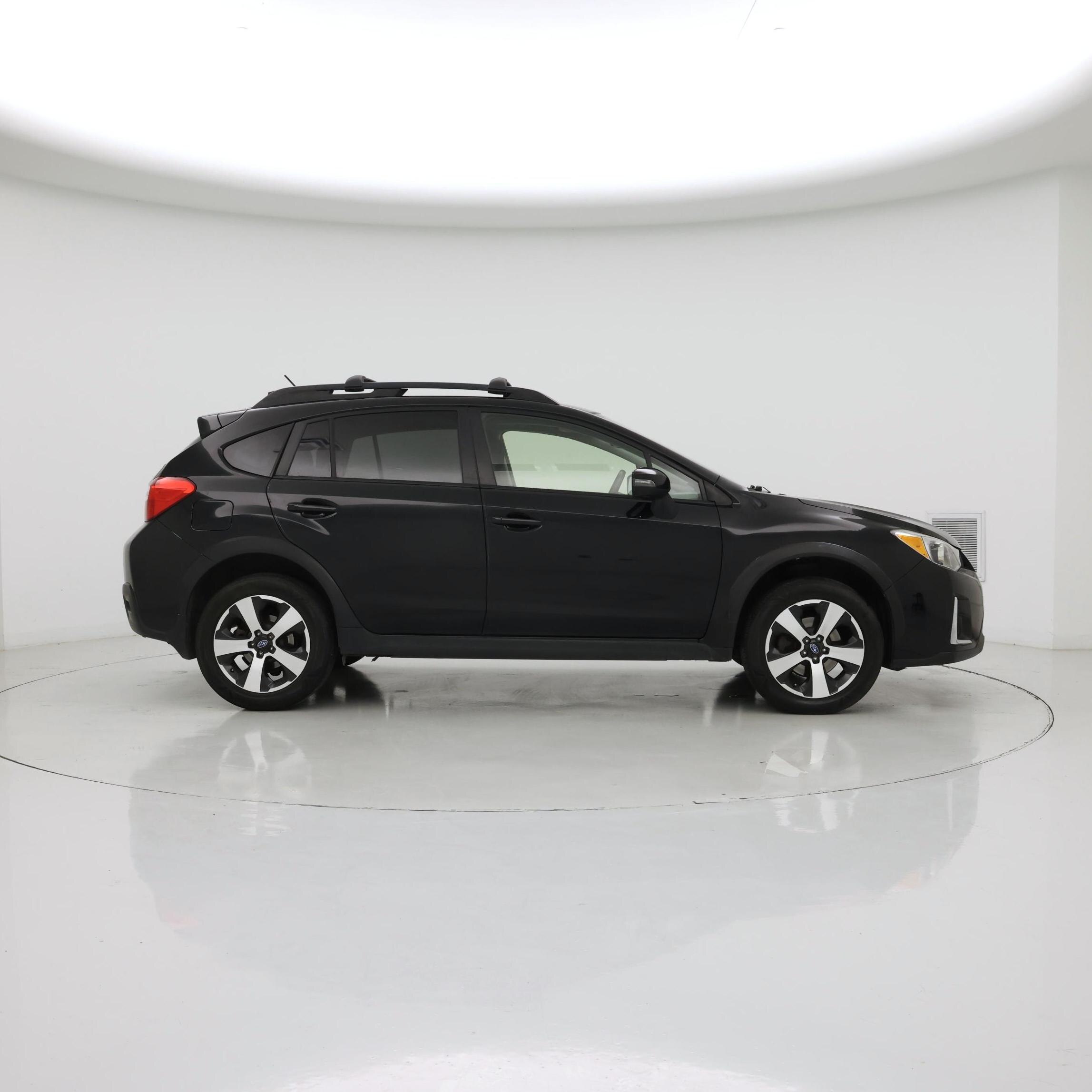 Thumbnail: 2017 Subaru Crosstrek - 7