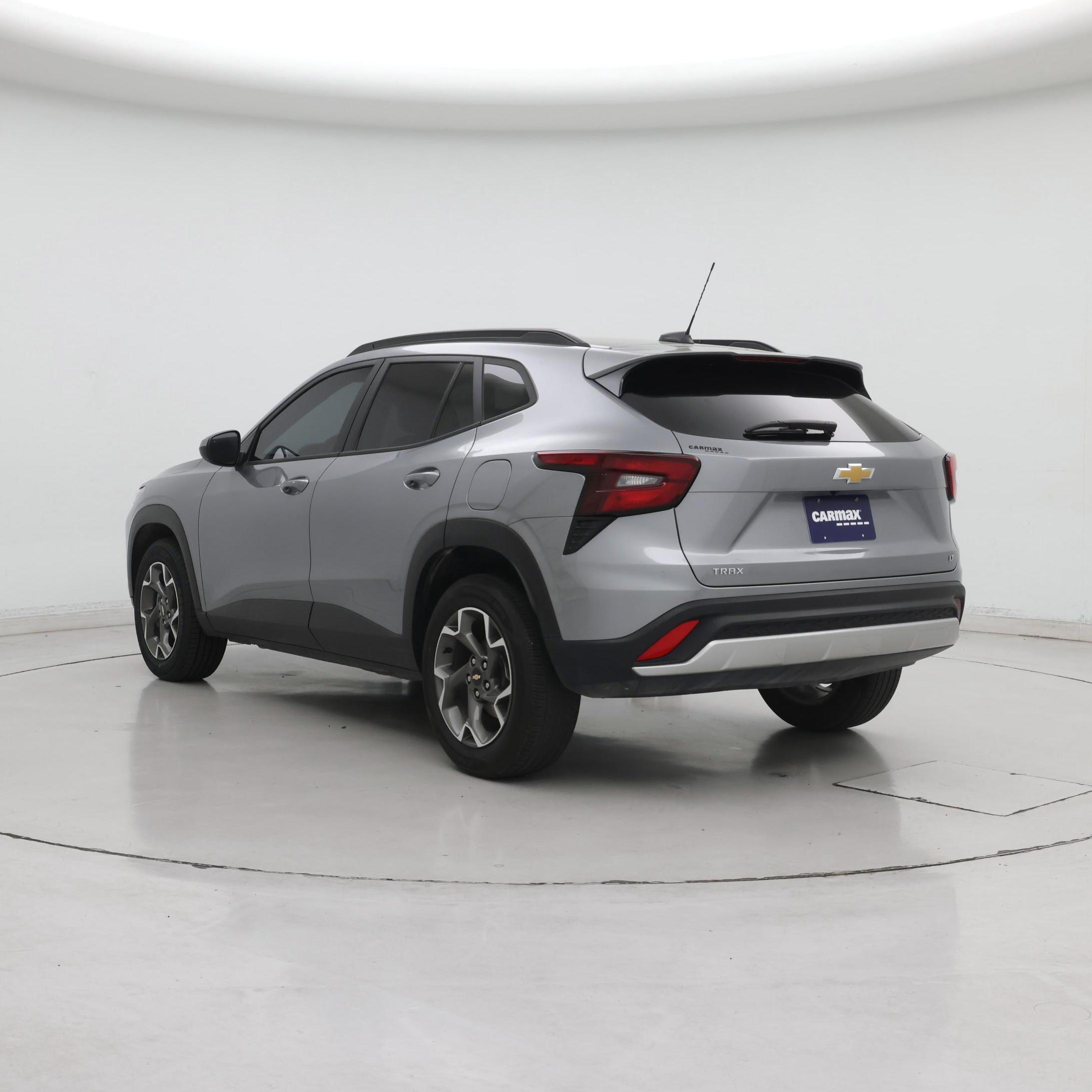 Thumbnail: 2025 Chevrolet Trax - 2