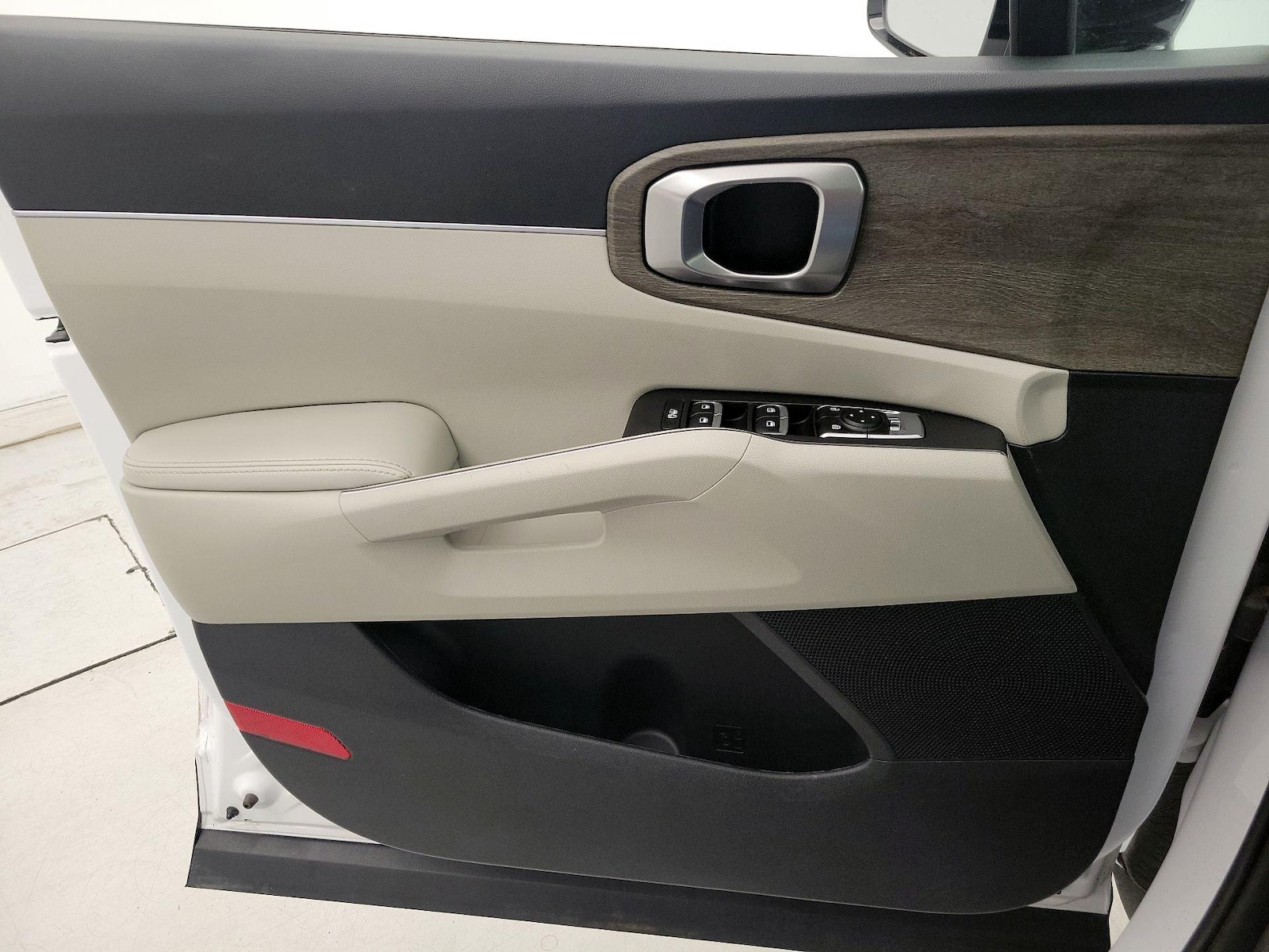 2023 Kia Sorento X-Line S - Photo 13