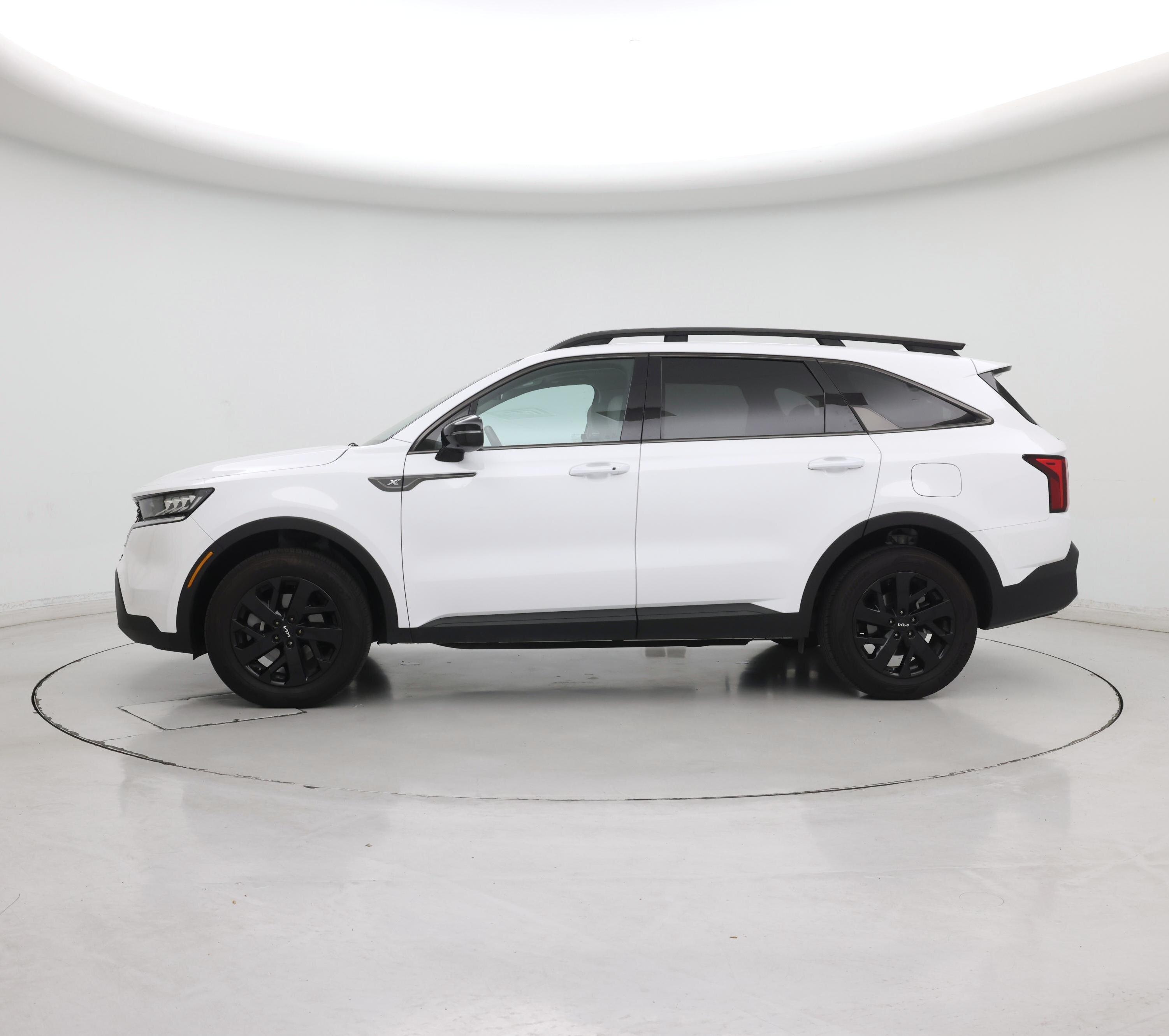 Thumbnail: 2023 Kia Sorento - 3