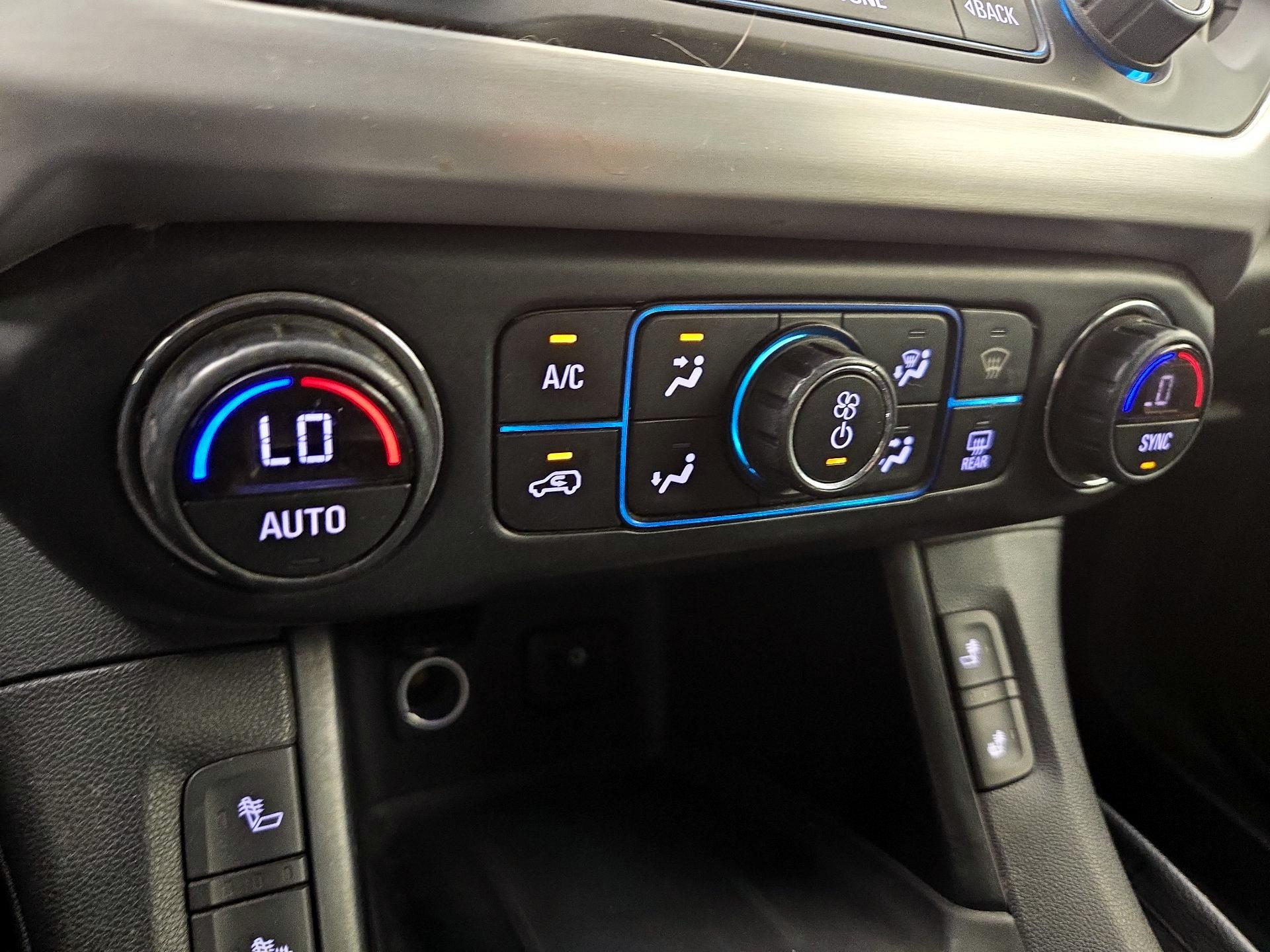 Thumbnail: 2019 GMC Acadia - 16