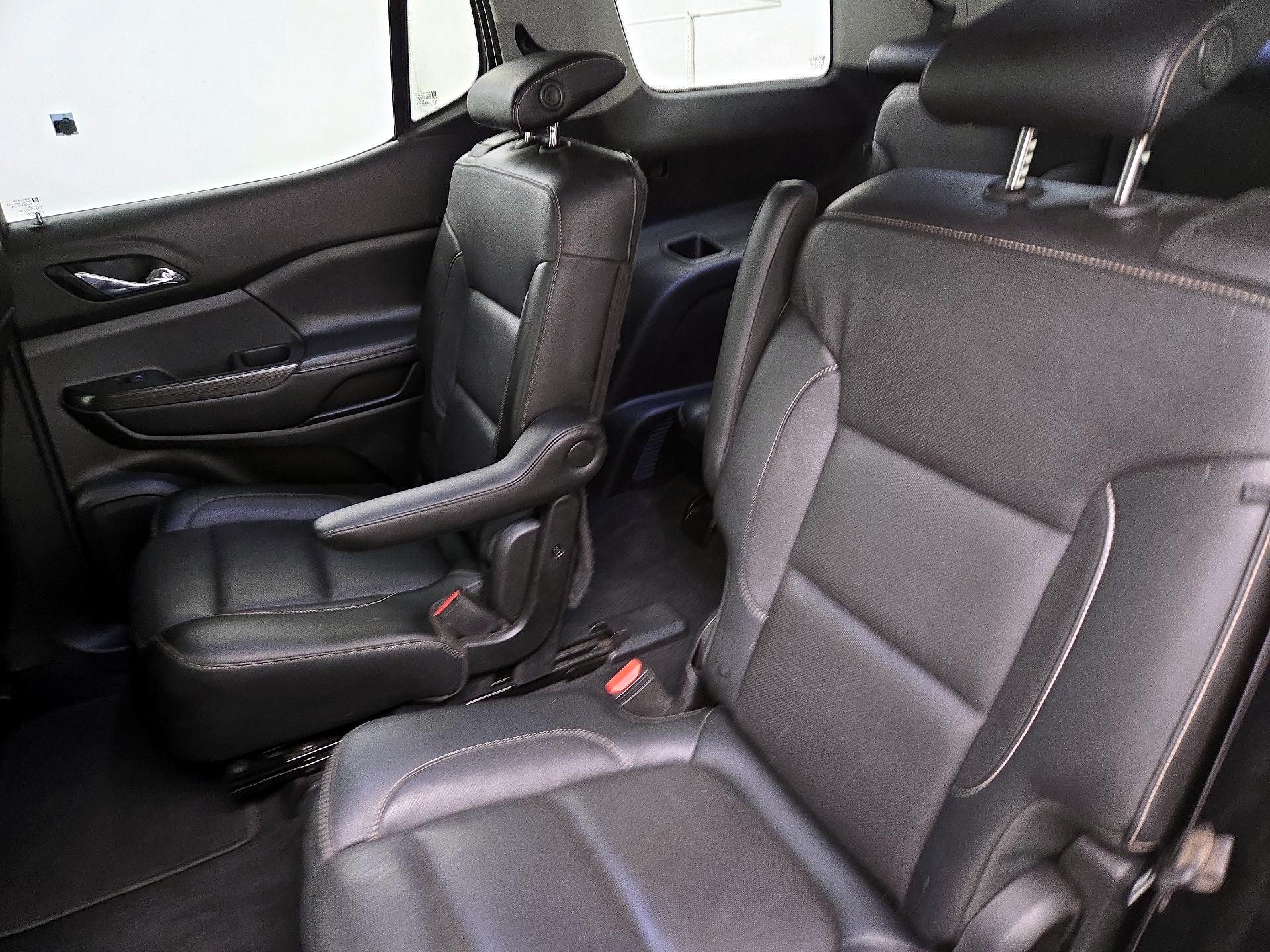 Thumbnail: 2019 GMC Acadia - 19