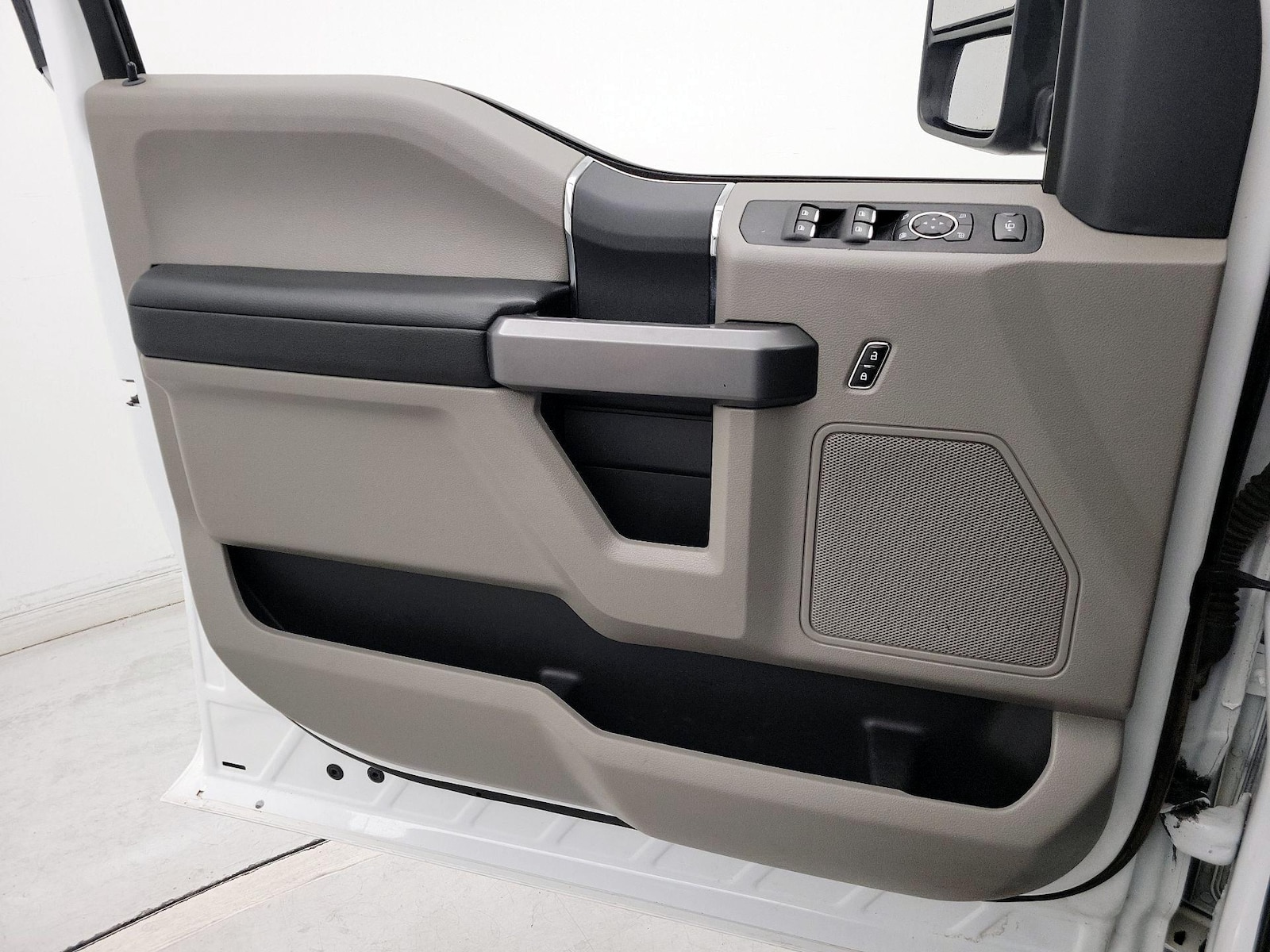 2022 Ford F-250 Super Duty XLT - Photo 13