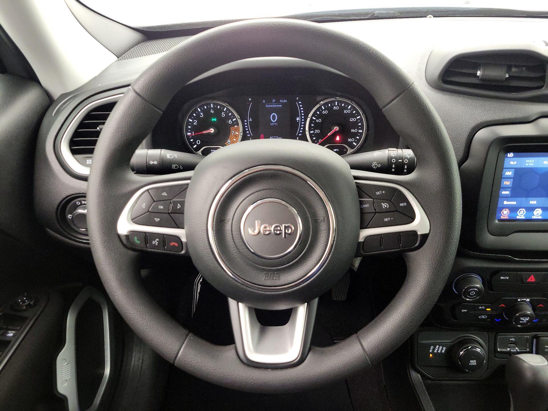Thumbnail: 2020 Jeep Renegade - 10