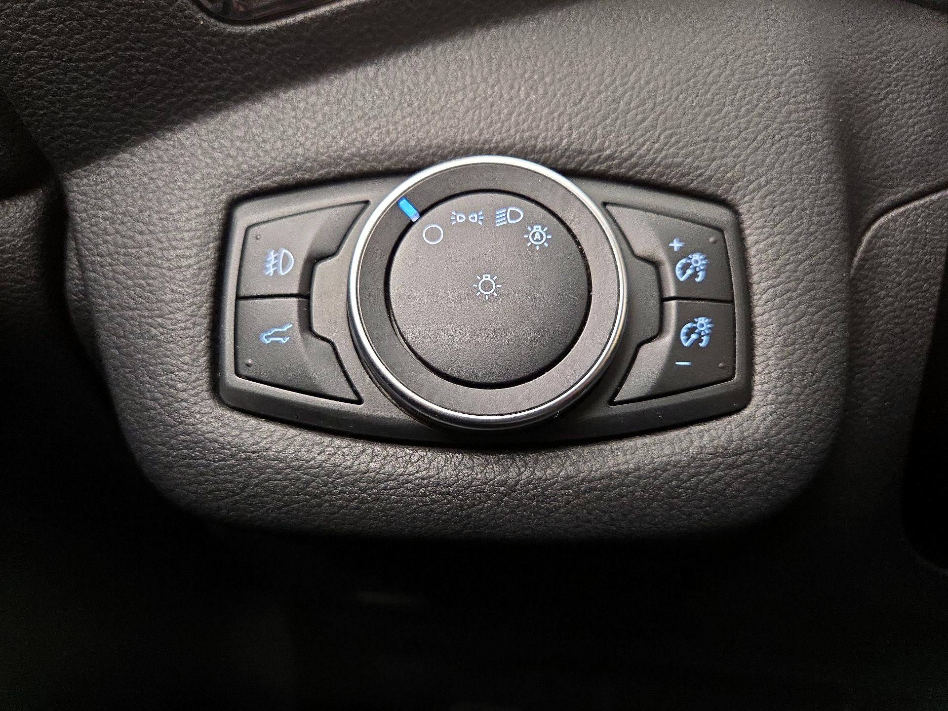 Thumbnail: 2017 Ford Escape - 13