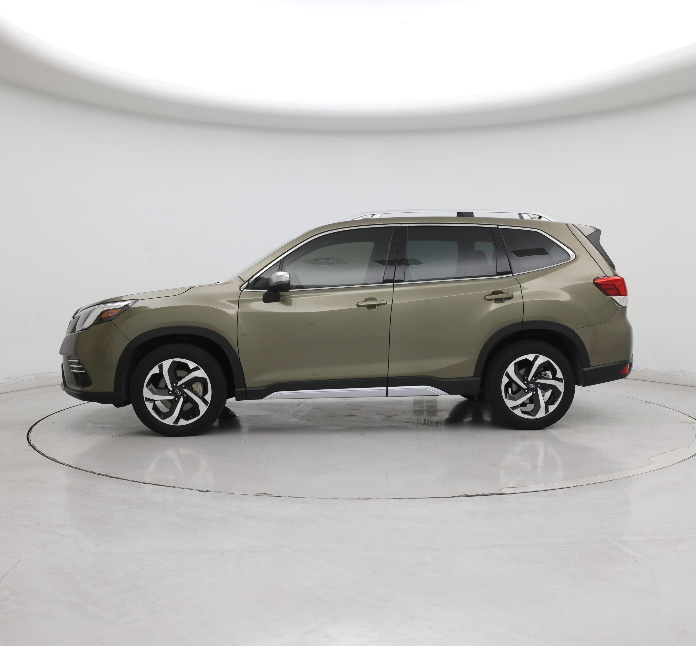 Thumbnail: 2023 Subaru Forester - 3