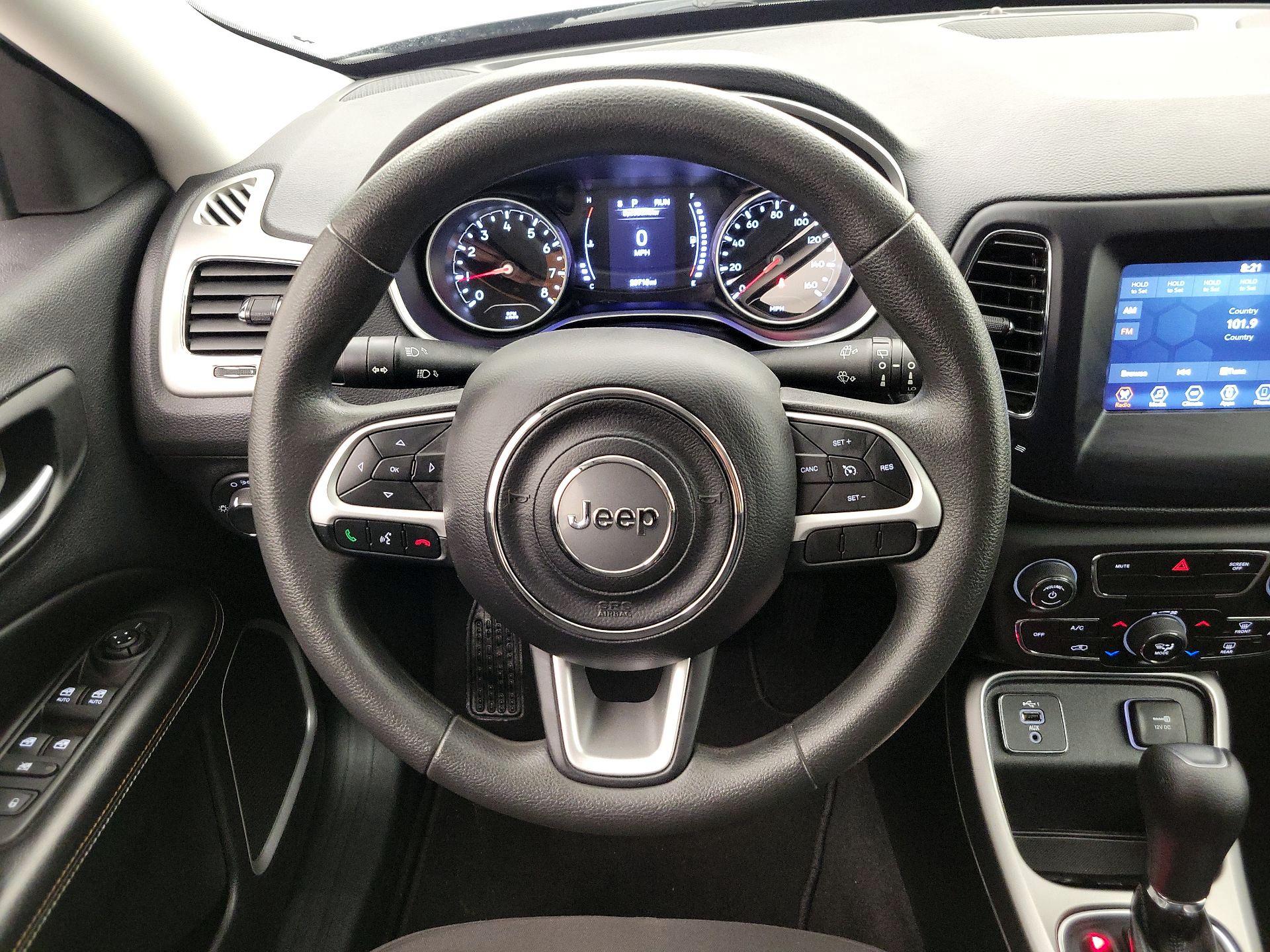 Thumbnail: 2021 Jeep Compass - 10