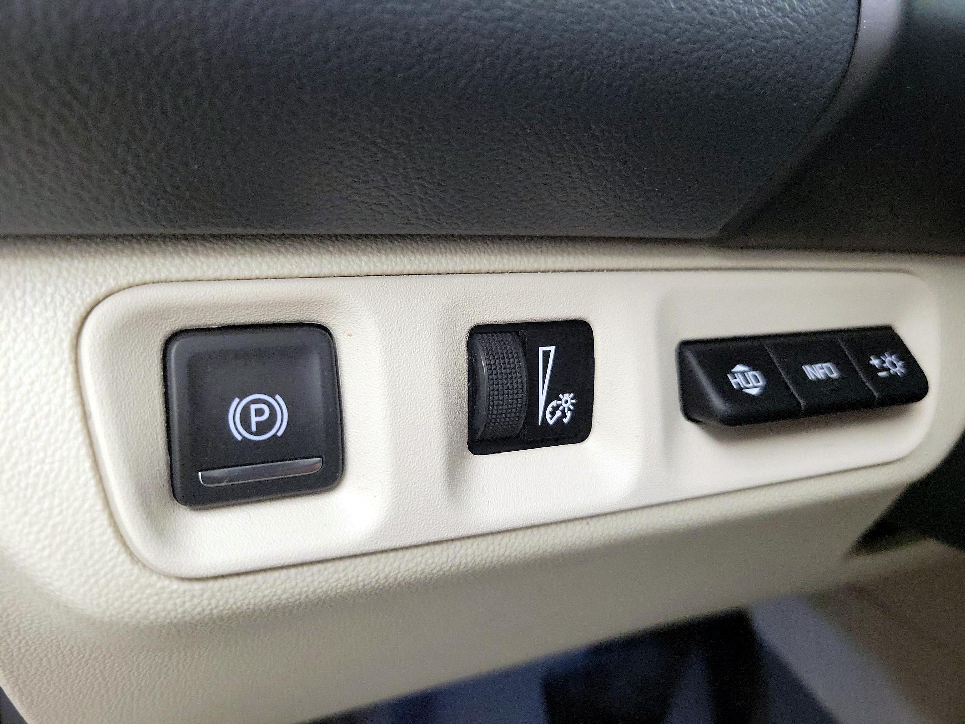 Thumbnail: 2020 GMC Acadia - 13