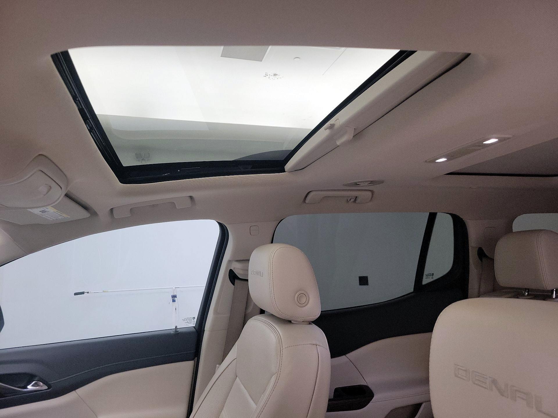 Thumbnail: 2020 GMC Acadia - 20