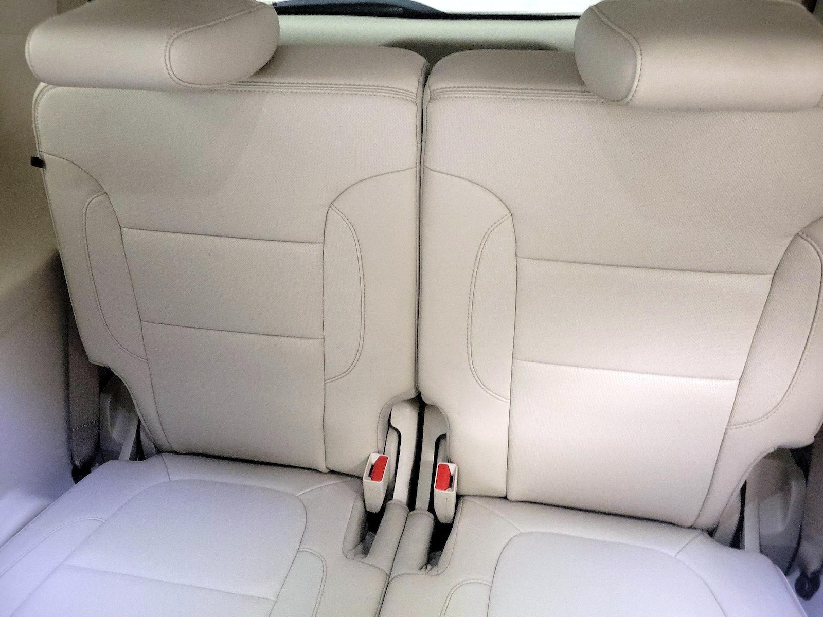 2020 GMC Acadia Denali - Photo 23