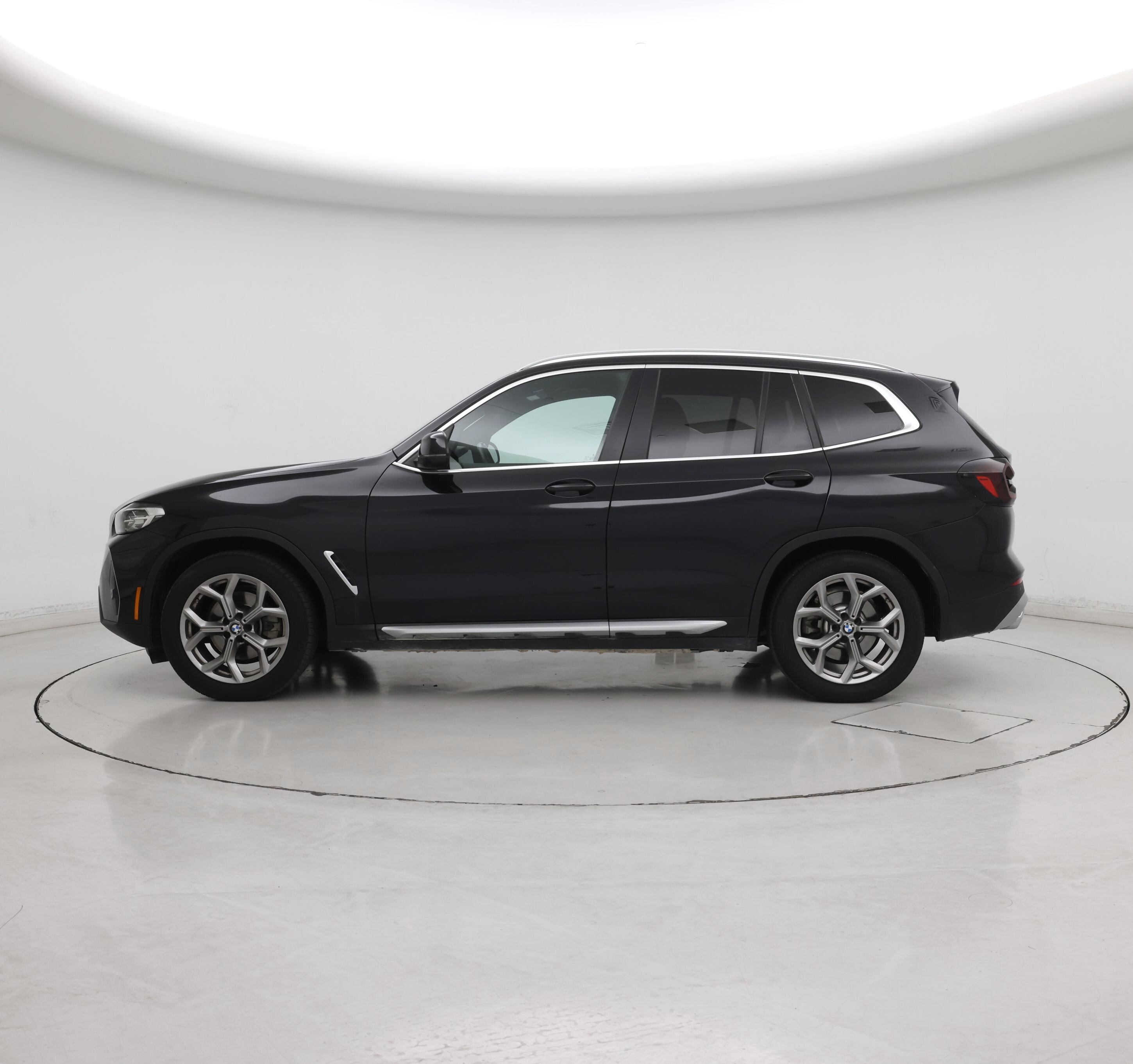 Thumbnail: 2022 BMW X3 - 3
