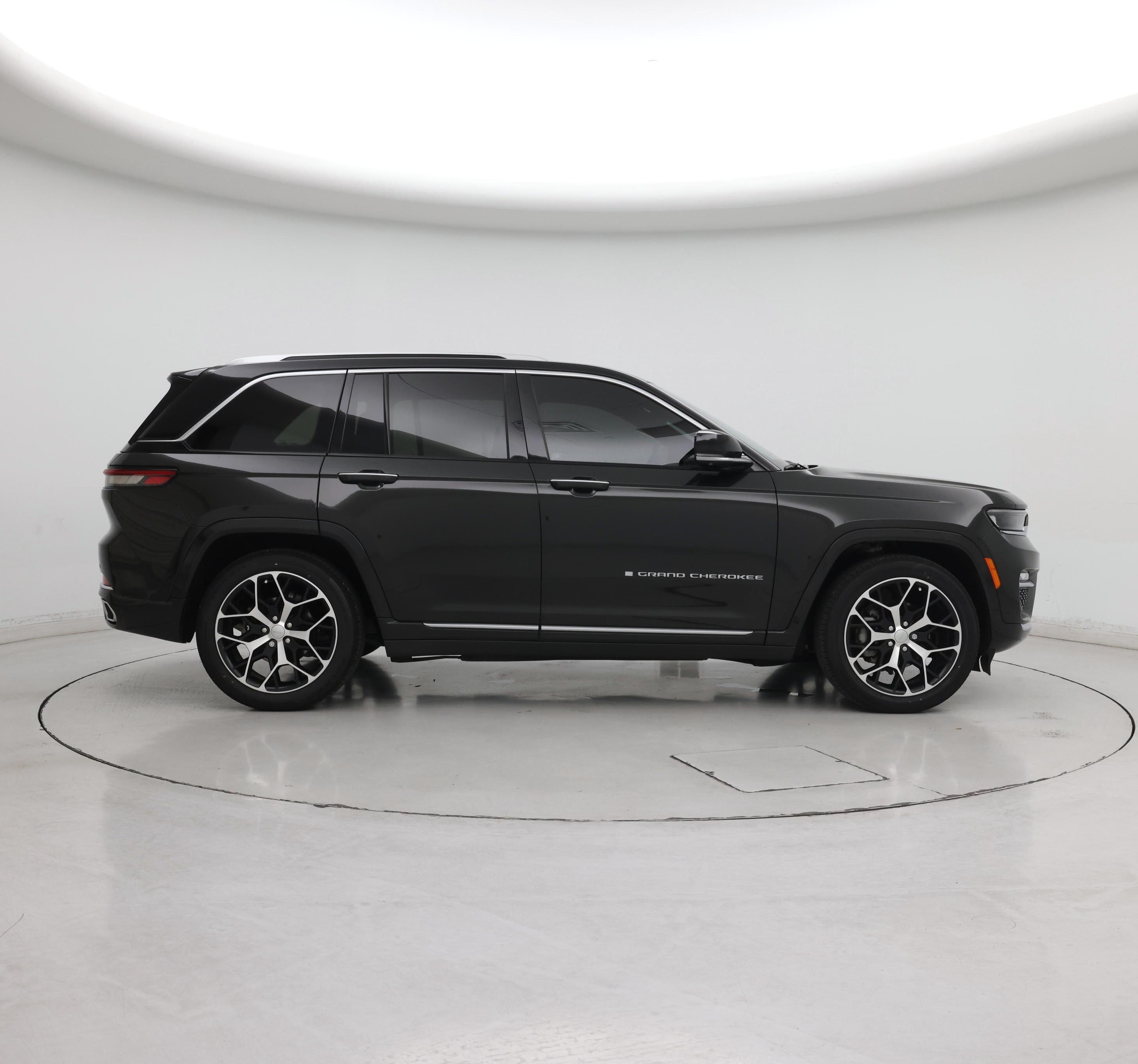 Thumbnail: 2024 Jeep Grand Cherokee - 7