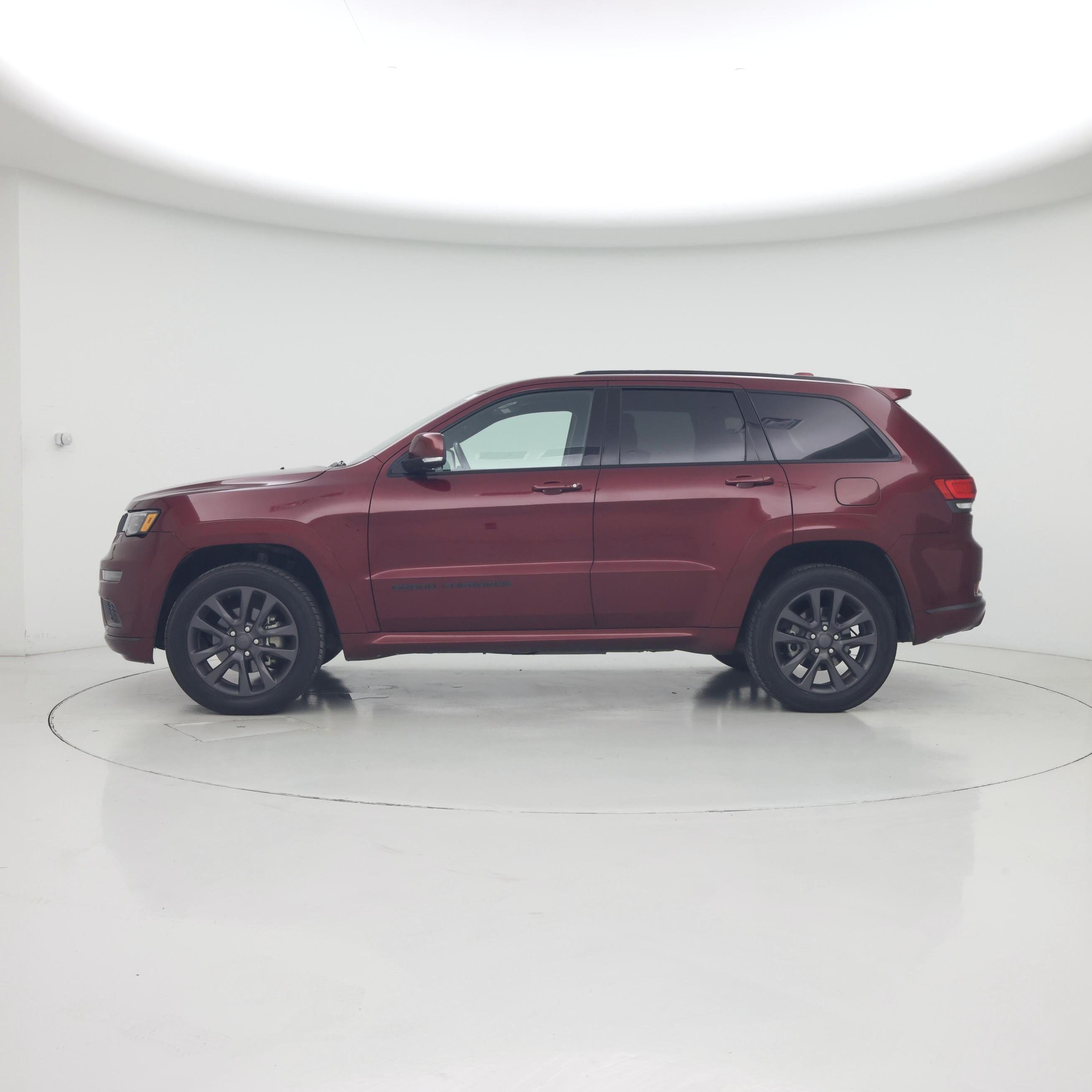 Thumbnail: 2018 Jeep Grand Cherokee - 3