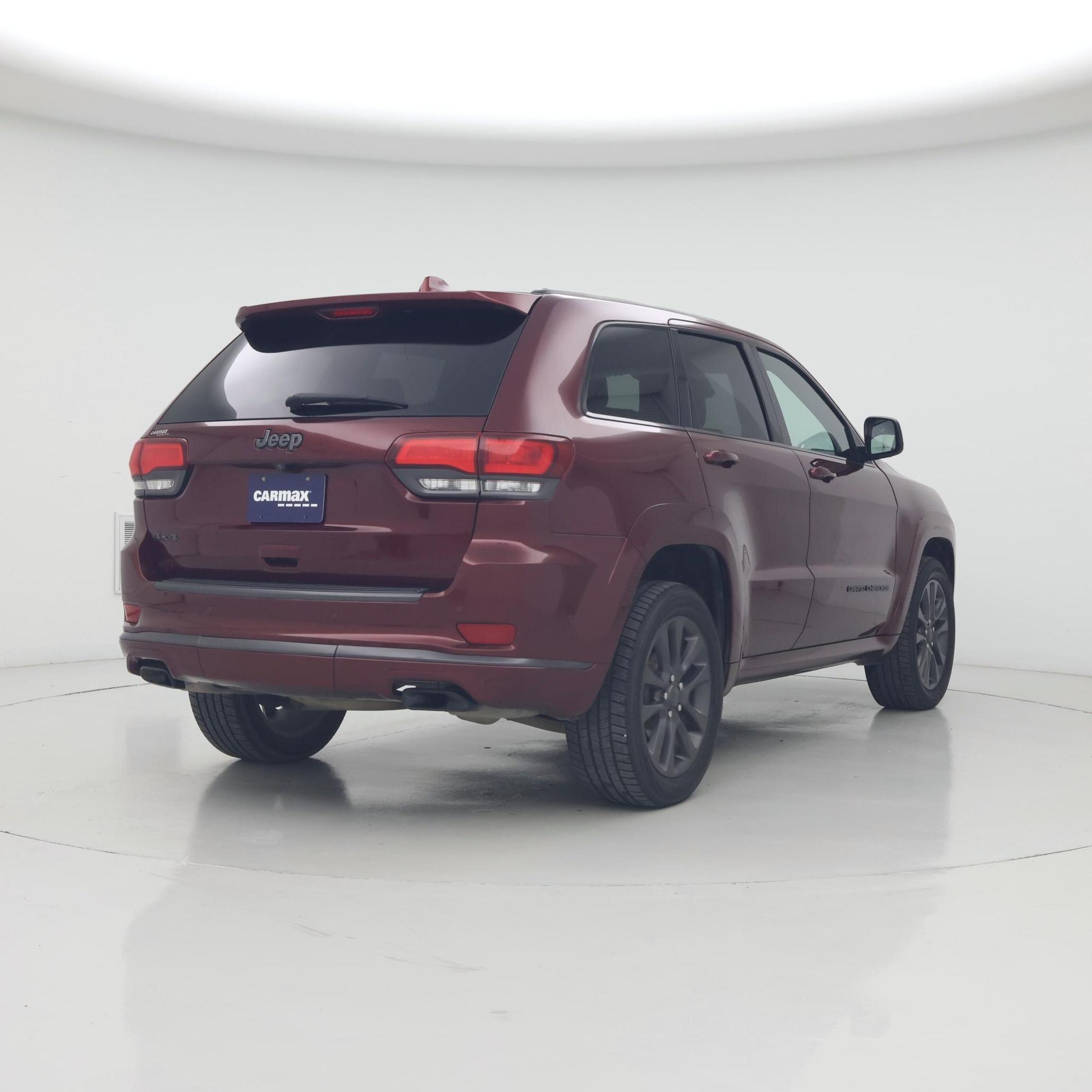 Thumbnail: 2018 Jeep Grand Cherokee - 8