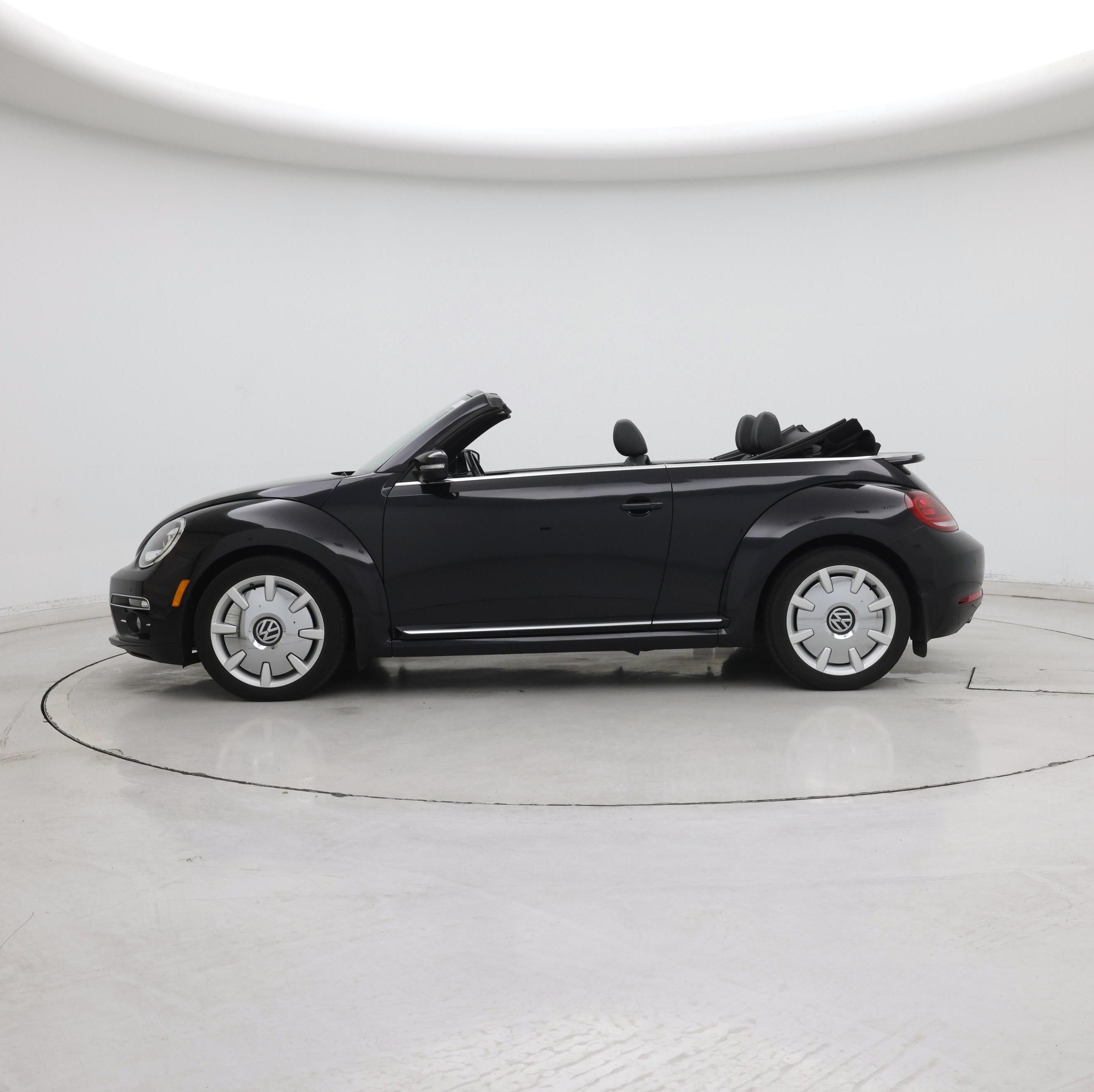 Thumbnail: 2019 Volkswagen Beetle - 3