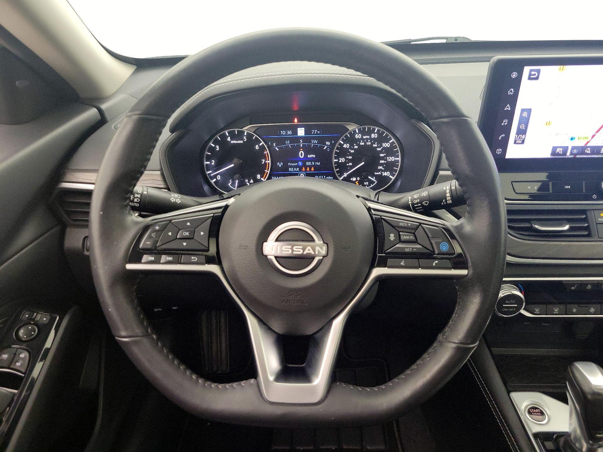 Thumbnail: 2023 Nissan Altima - 10