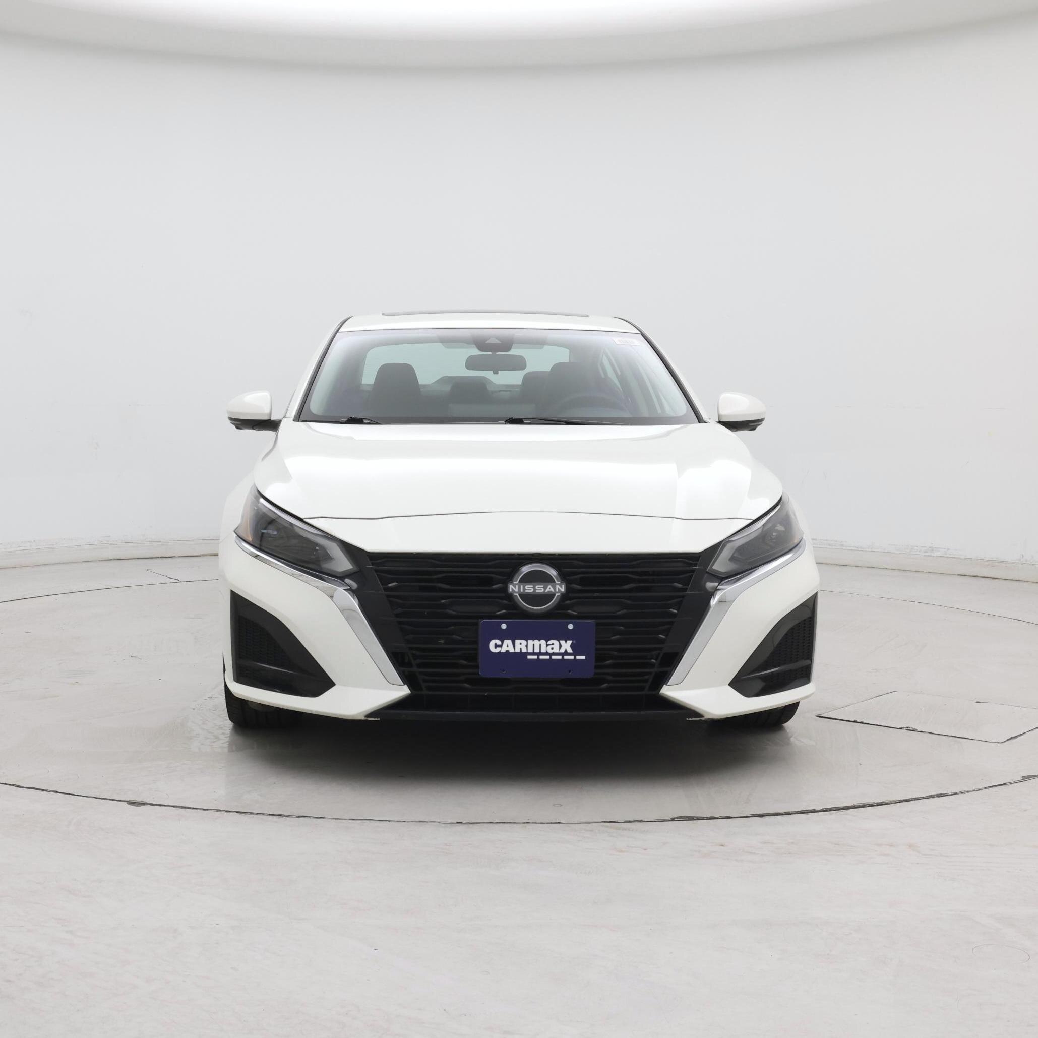 Thumbnail: 2023 Nissan Altima - 5