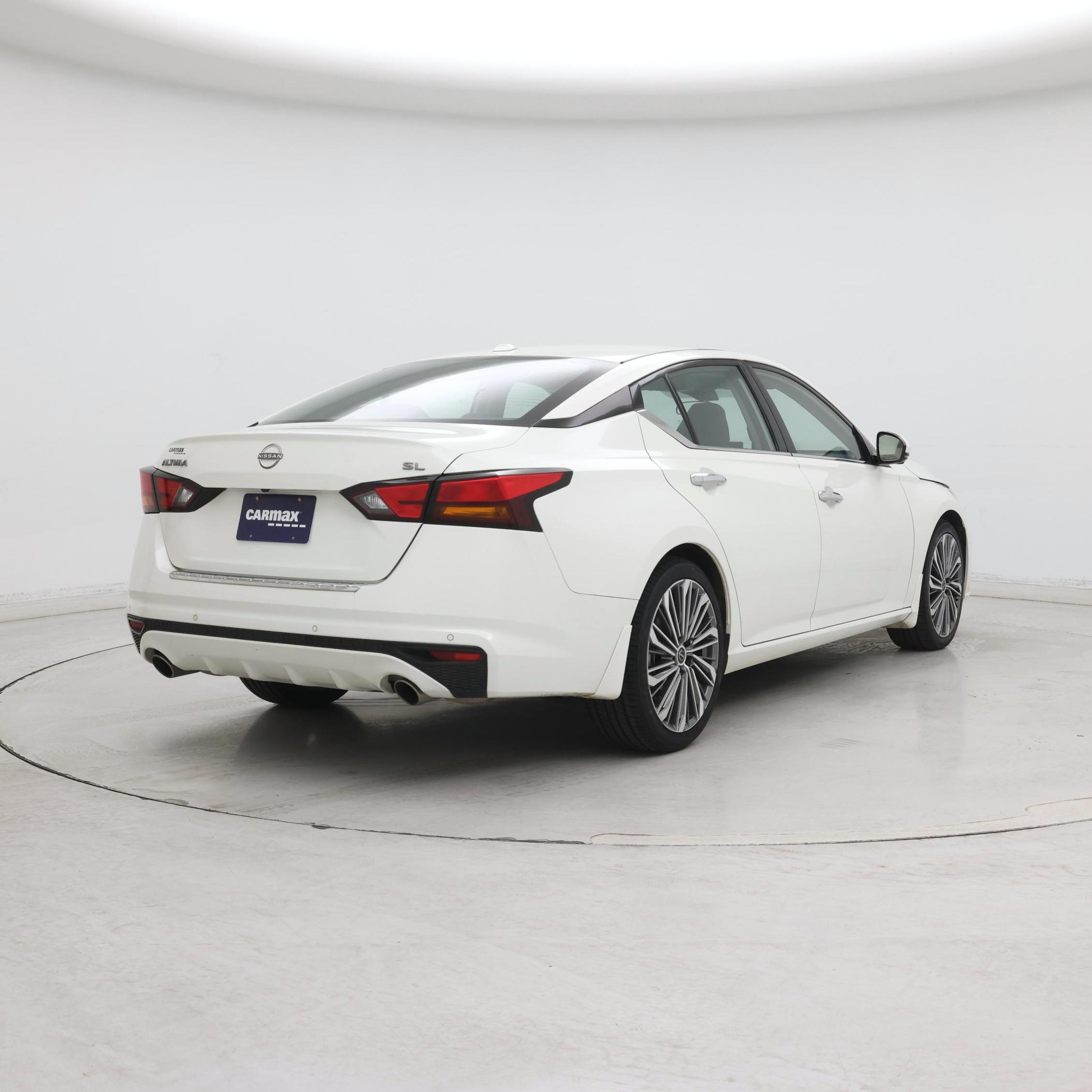 Thumbnail: 2023 Nissan Altima - 8