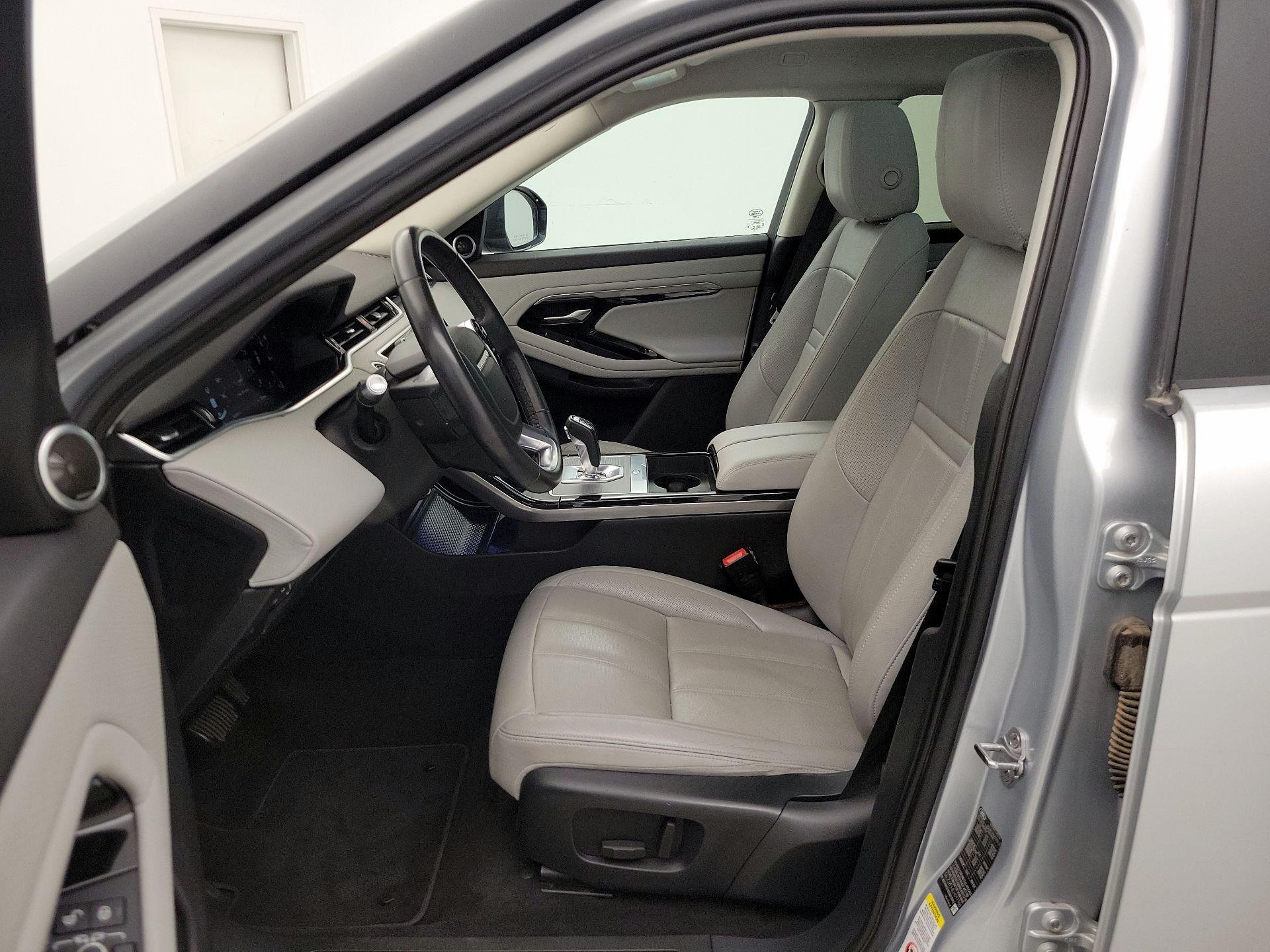 Thumbnail: 2020 Land Rover Range Rover Evoque - 11