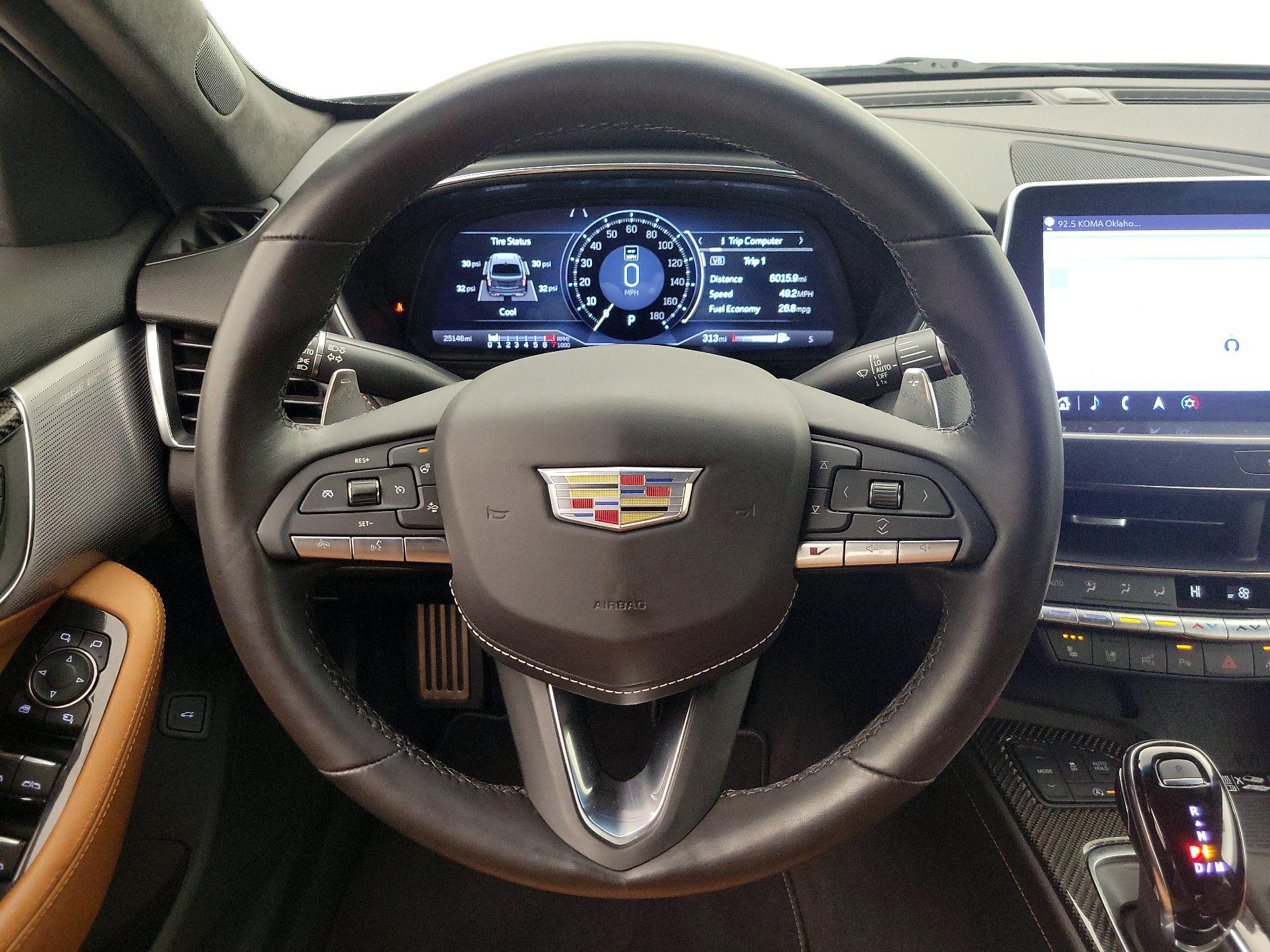 Thumbnail: 2022 Cadillac CT5 - 10