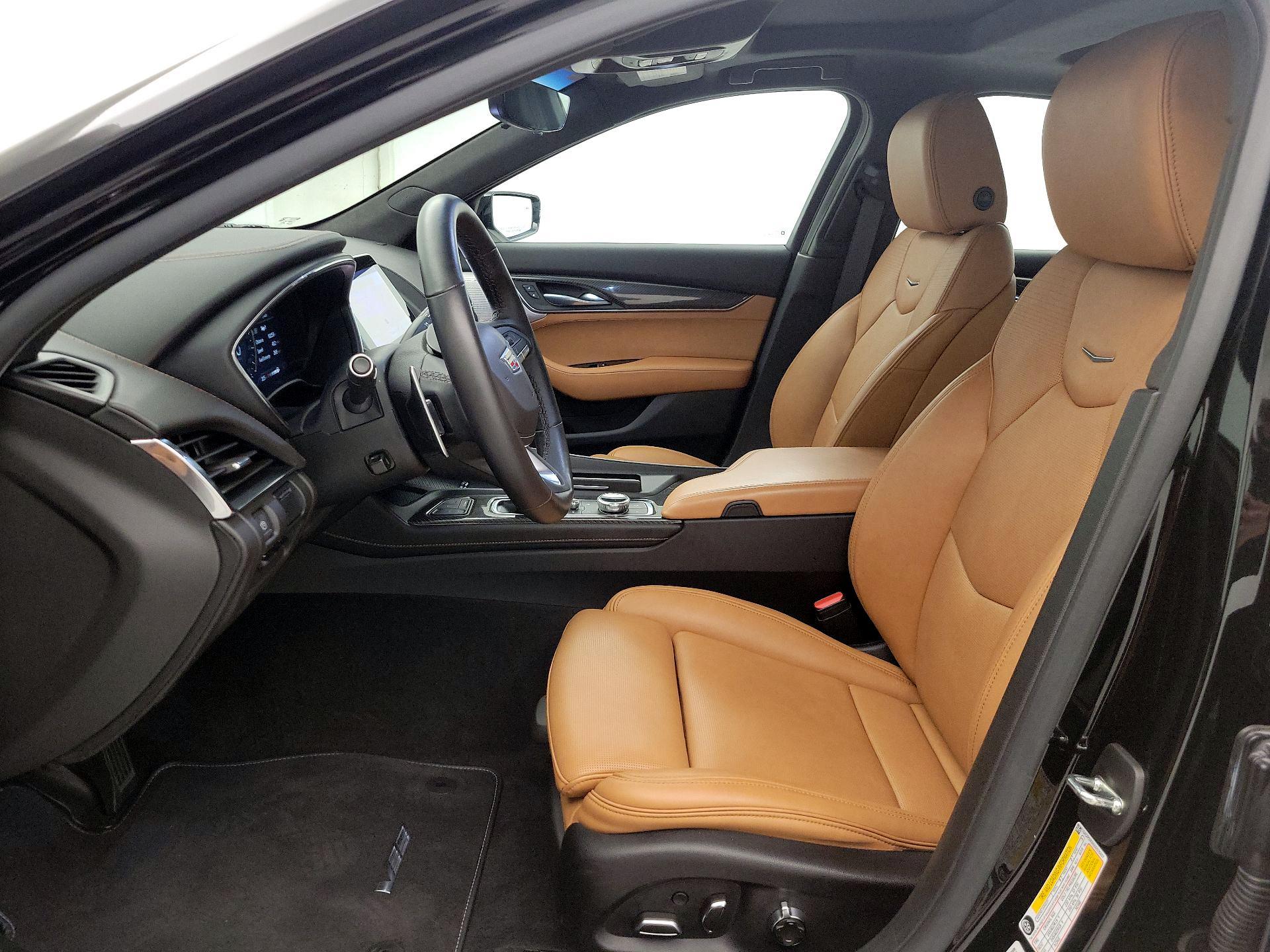 Thumbnail: 2022 Cadillac CT5 - 11