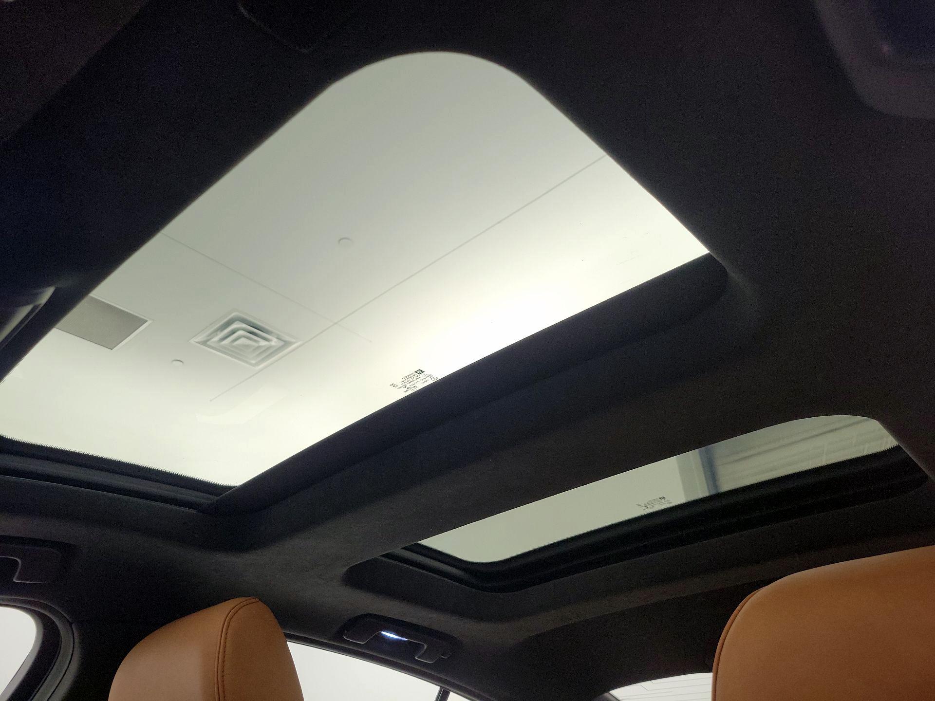Thumbnail: 2022 Cadillac CT5 - 20