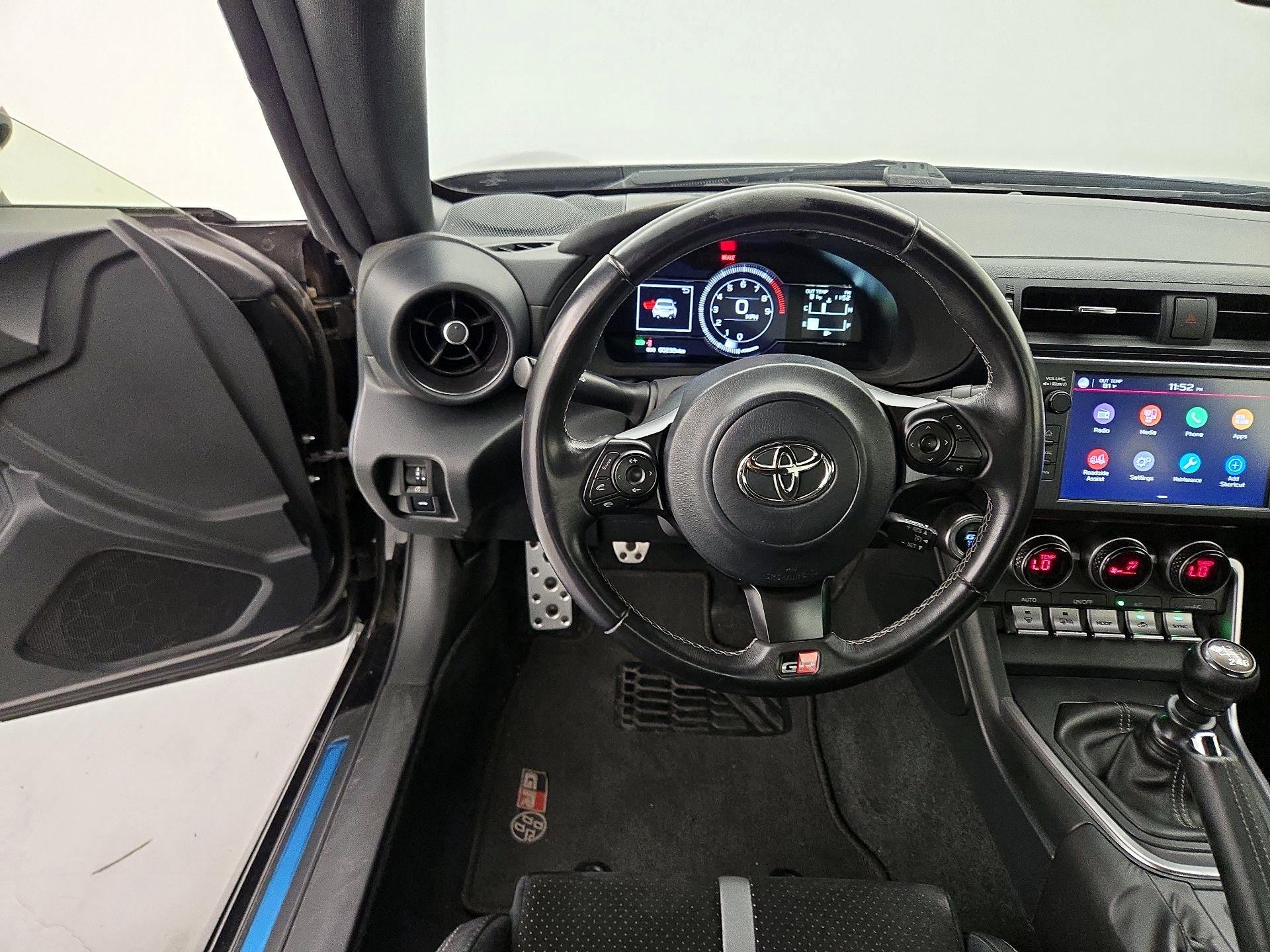 Thumbnail: 2022 Toyota GR86 - 10