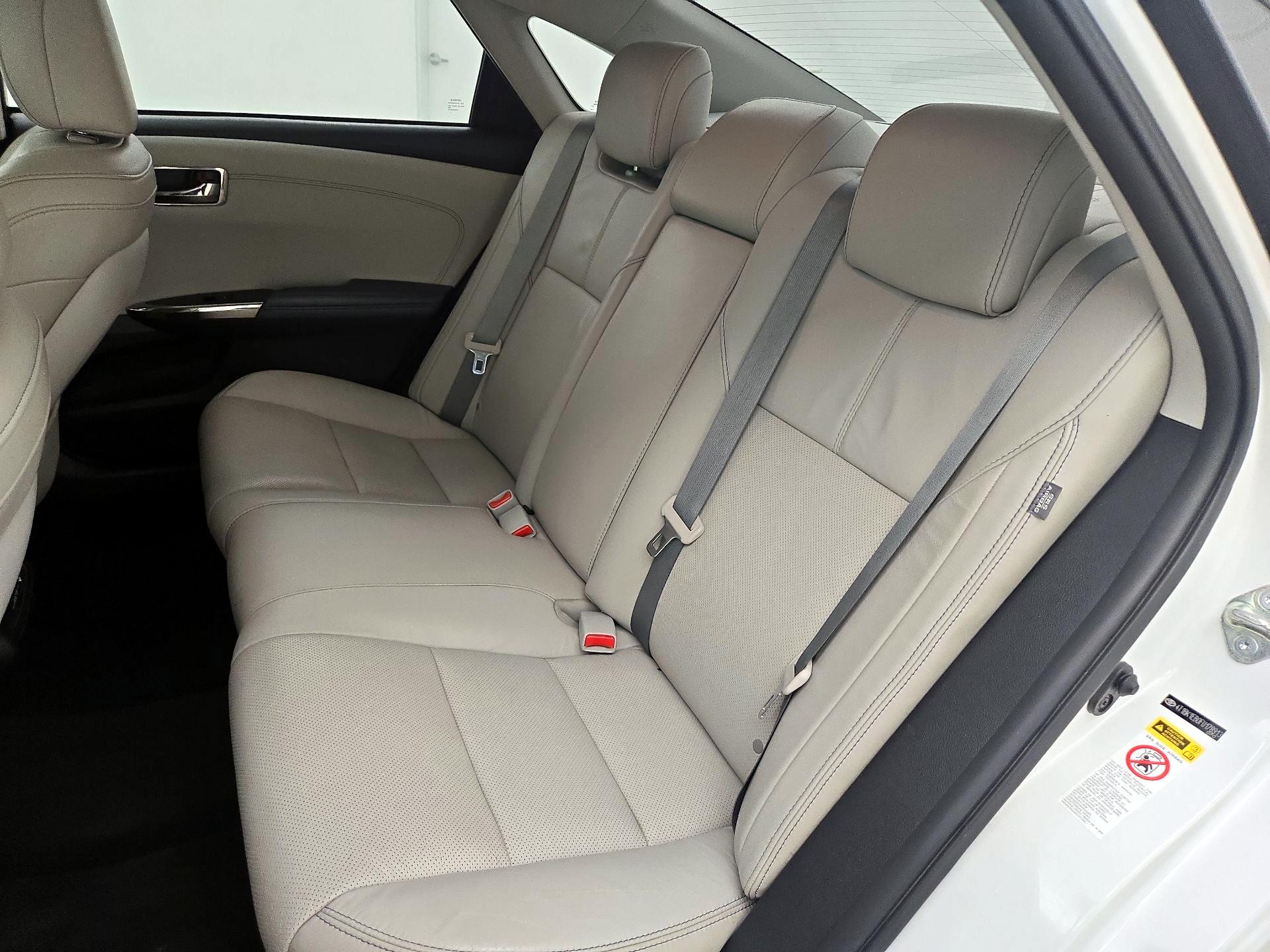 Thumbnail: 2015 Toyota Avalon - 20