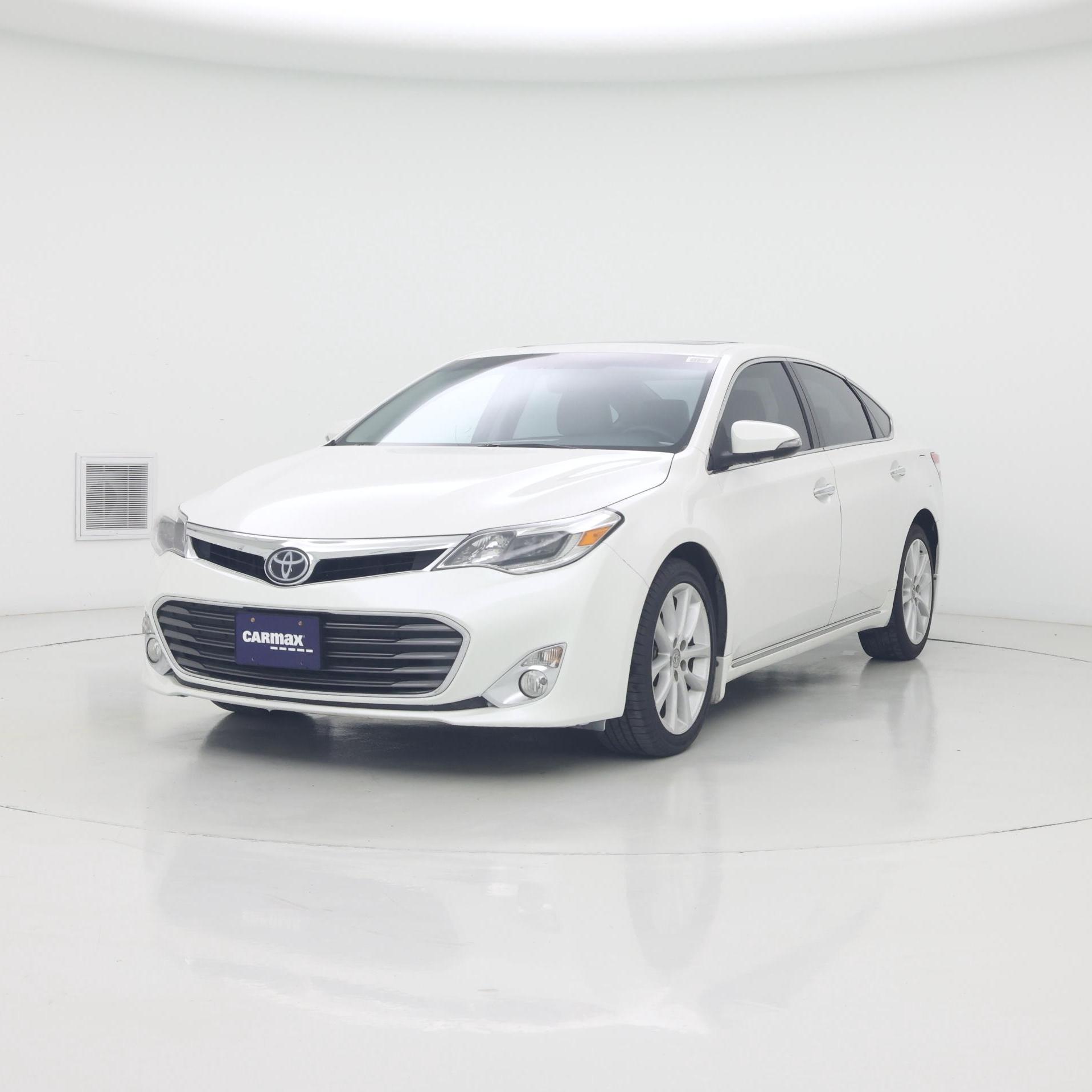 Thumbnail: 2015 Toyota Avalon - 4