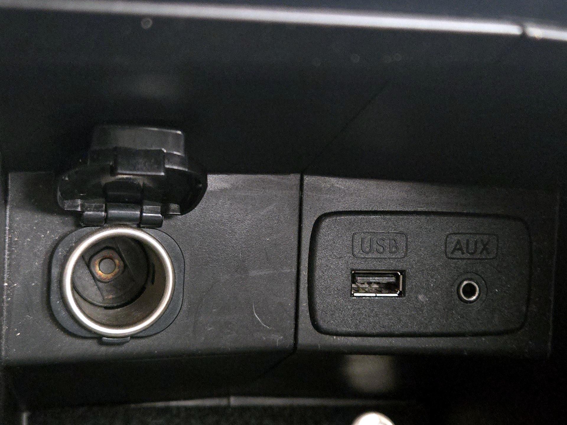 Thumbnail: 2014 Subaru Forester - 18