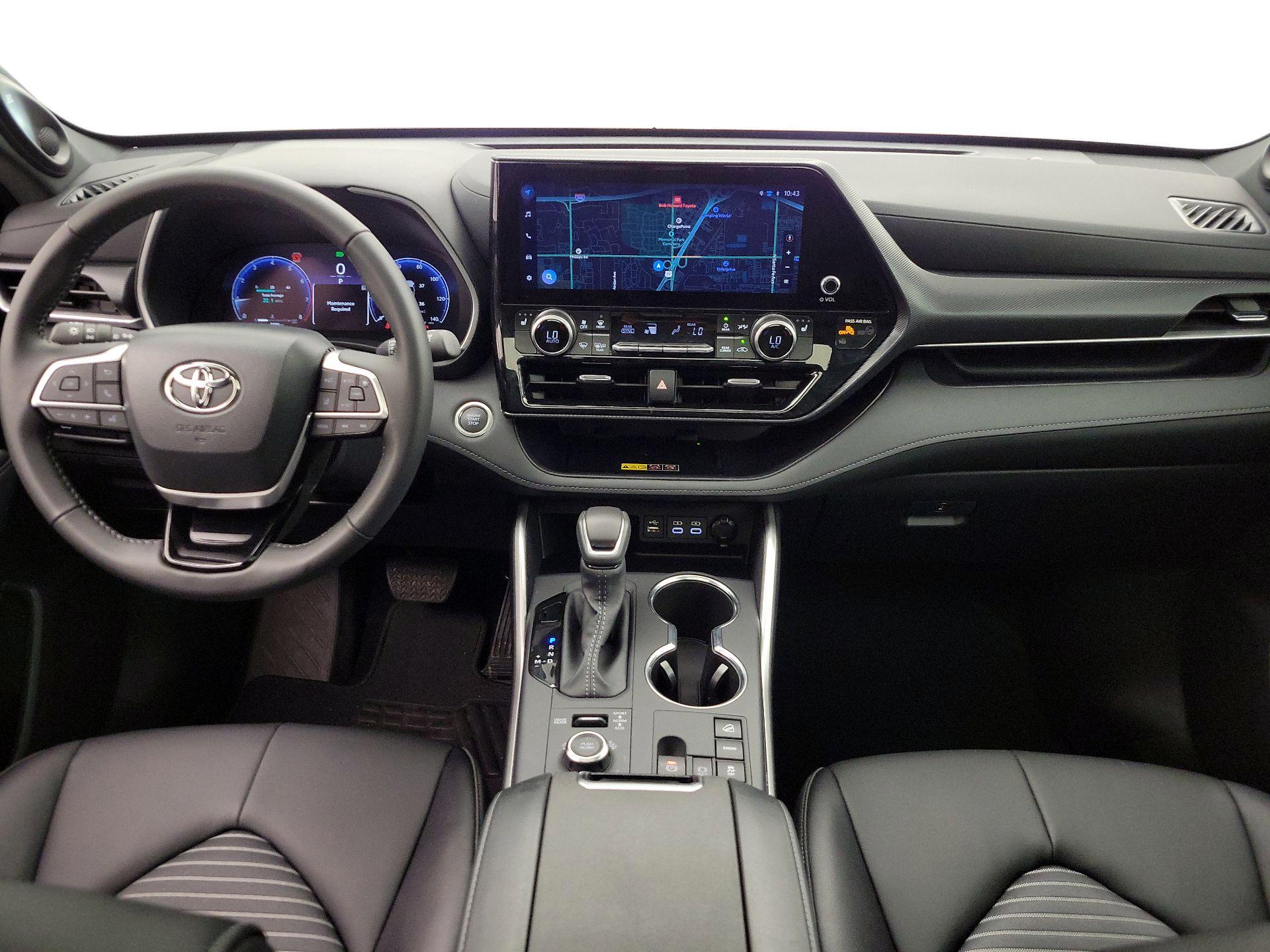 Thumbnail: 2026 Toyota Highlander - 9