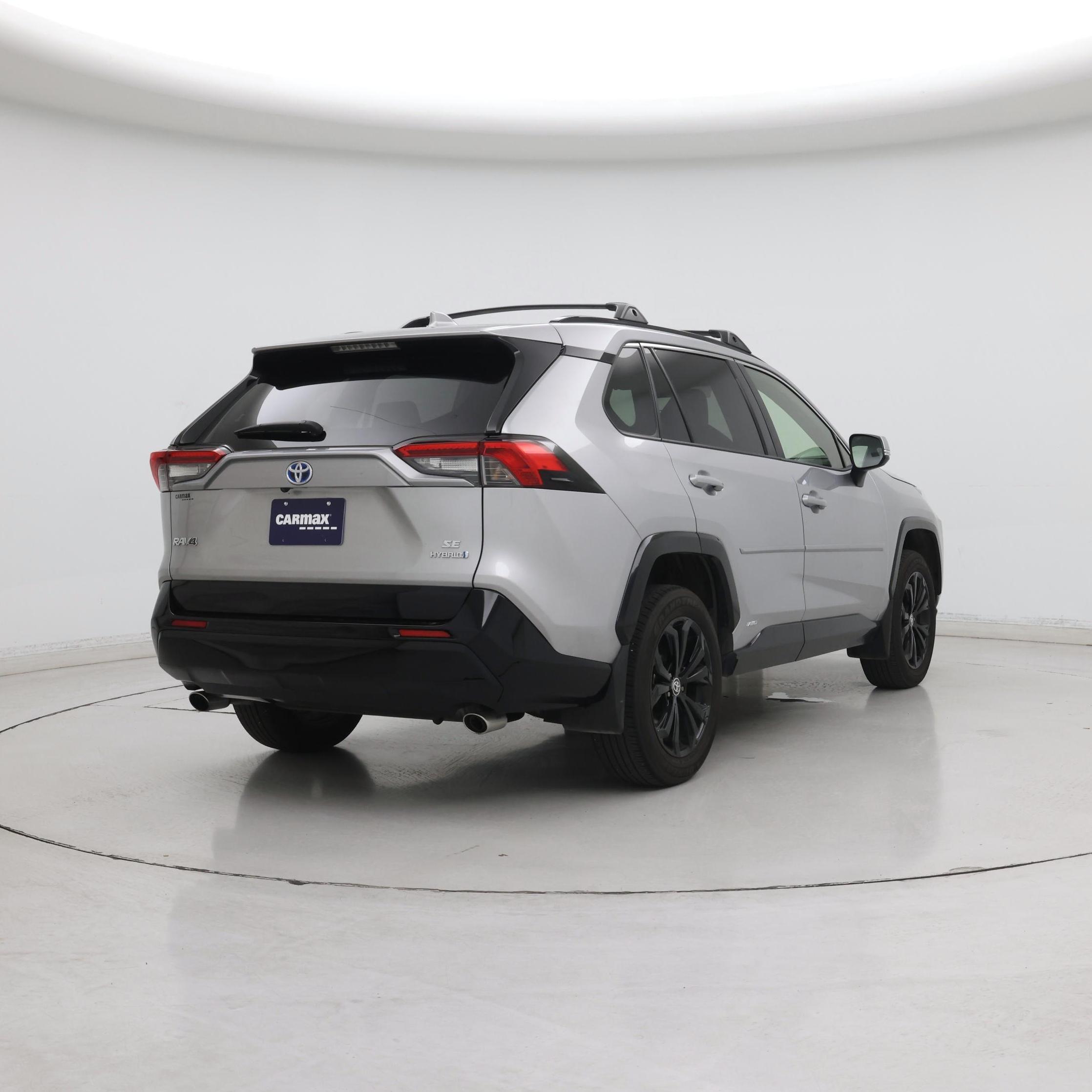 Thumbnail: 2023 Toyota RAV4 - 8