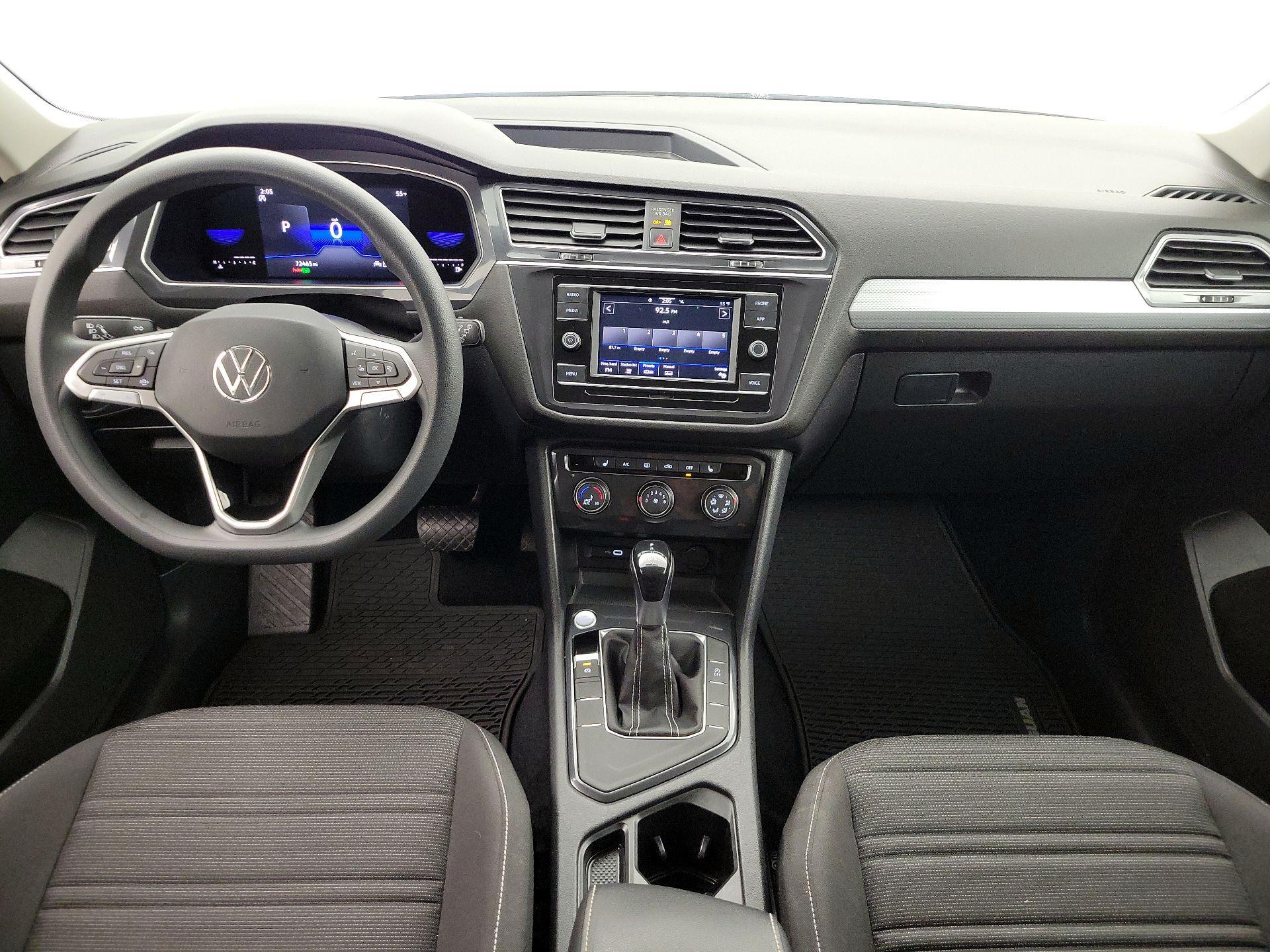 Thumbnail: 2022 Volkswagen Tiguan - 9