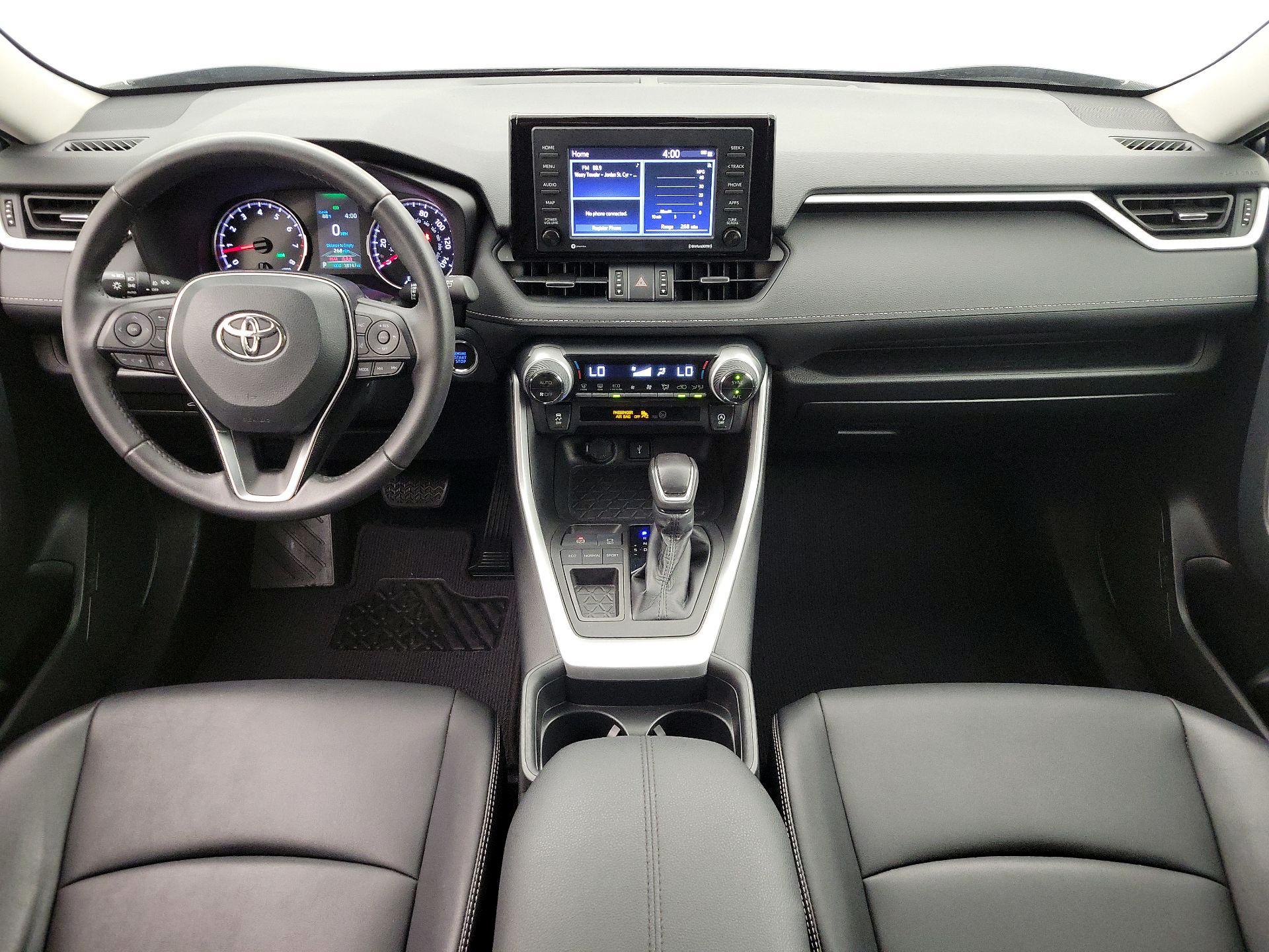 Thumbnail: 2021 Toyota RAV4 - 9
