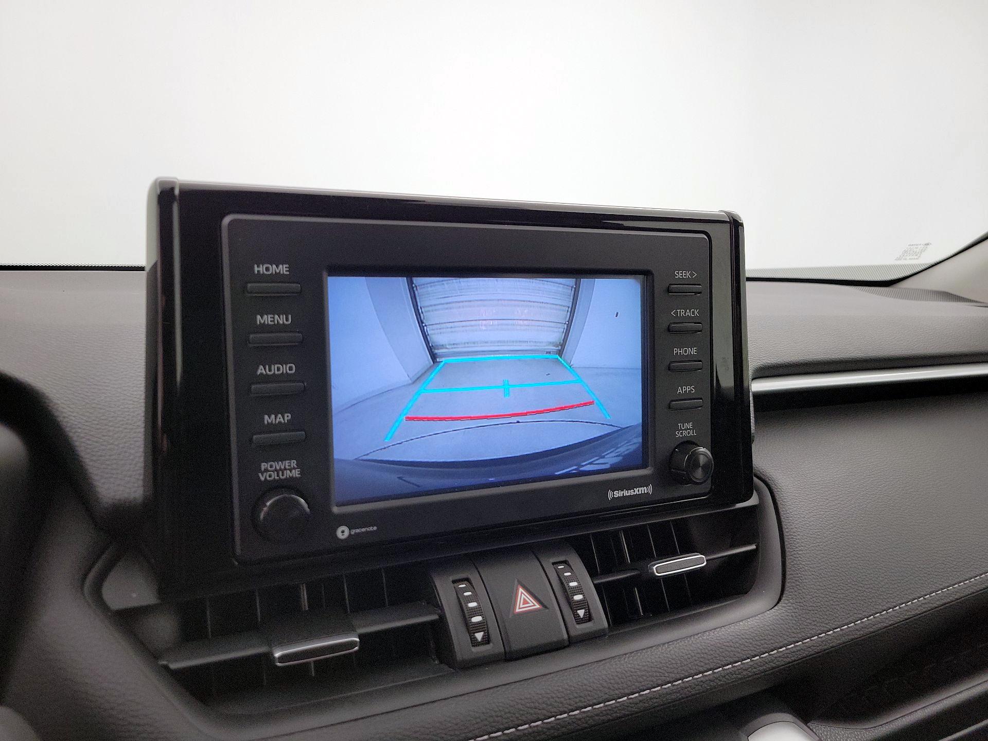 Thumbnail: 2021 Toyota RAV4 - 14